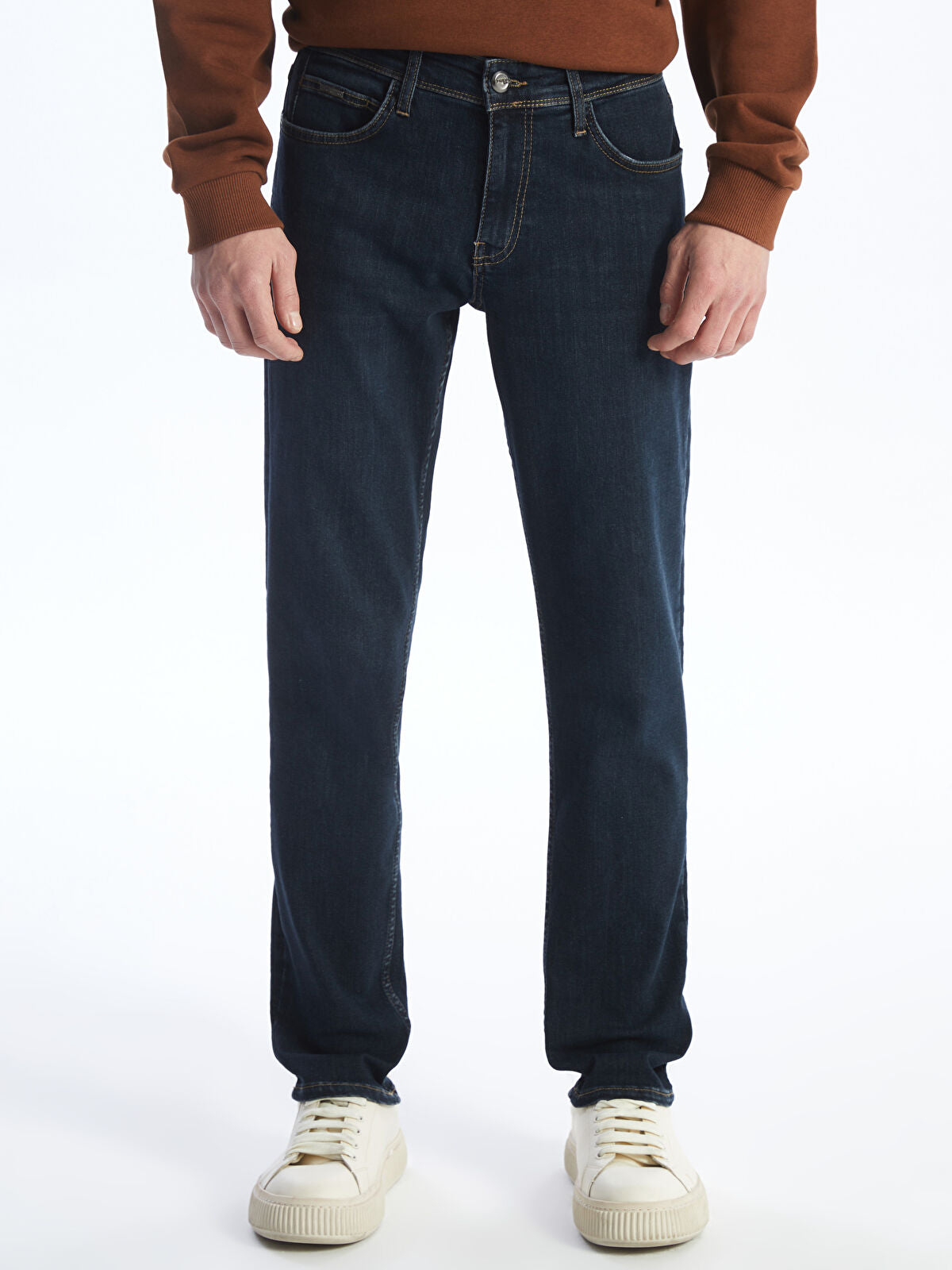 750 Slim Fit Men's Woven Jean Pantalon