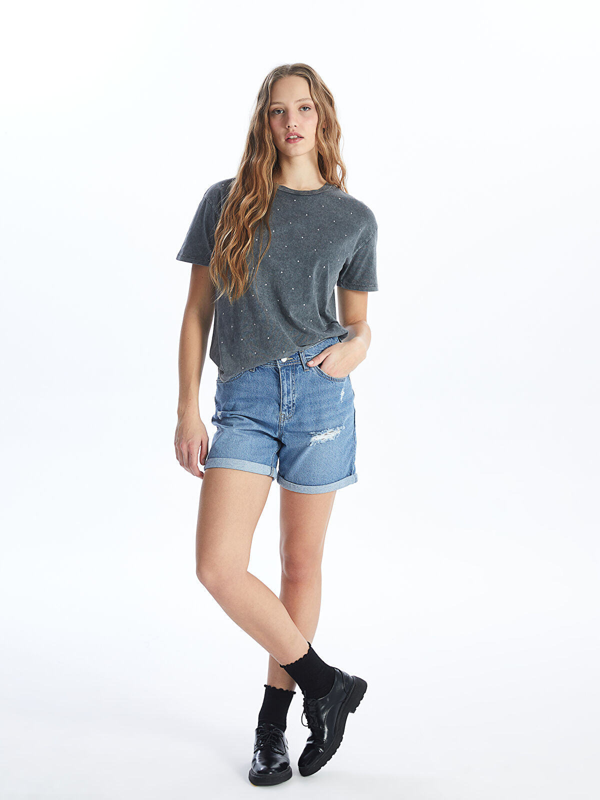 Boyfriend Fit Ripped Detailed Women's Jeans Shorts