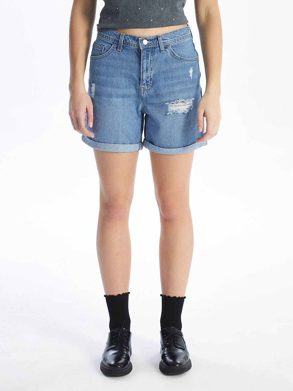 Boyfriend Fit Ripped Detailed Women's Jeans Shorts