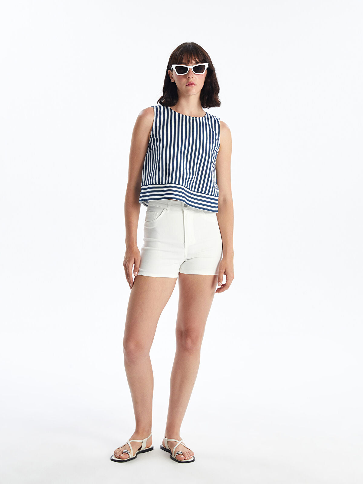 Extra Narrow Fit Women's Jeans Short