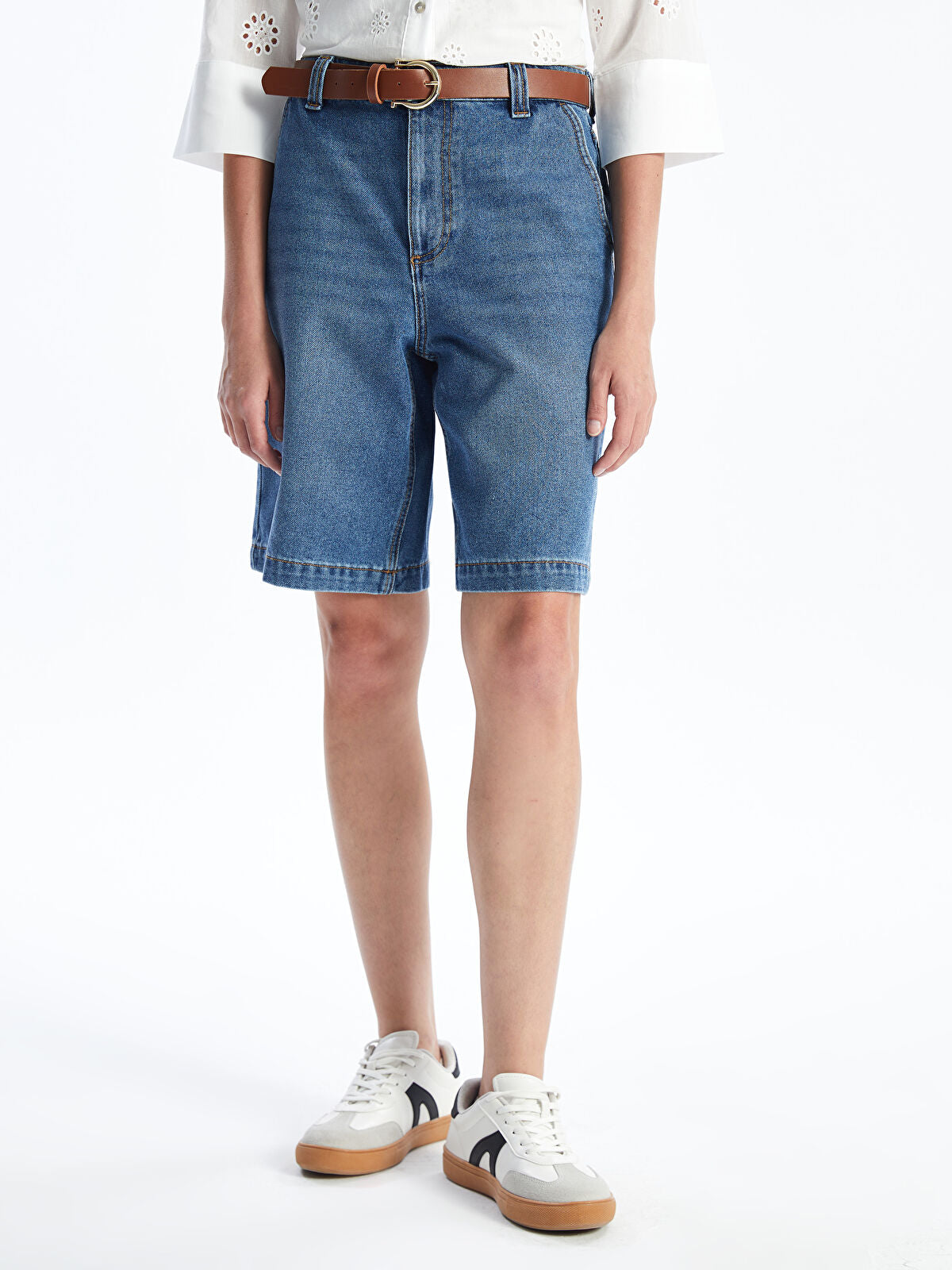 Embroidered Belted Women's Jean Short