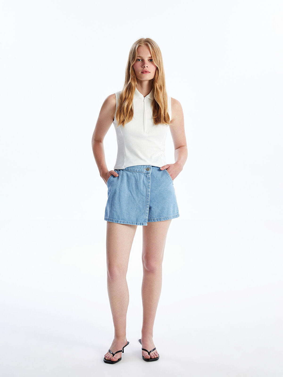 Standard Fit Women's Jeans Short Skirt