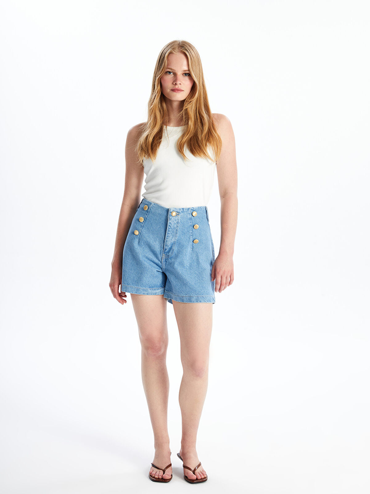 Standard Fit Women's Jeans Short
