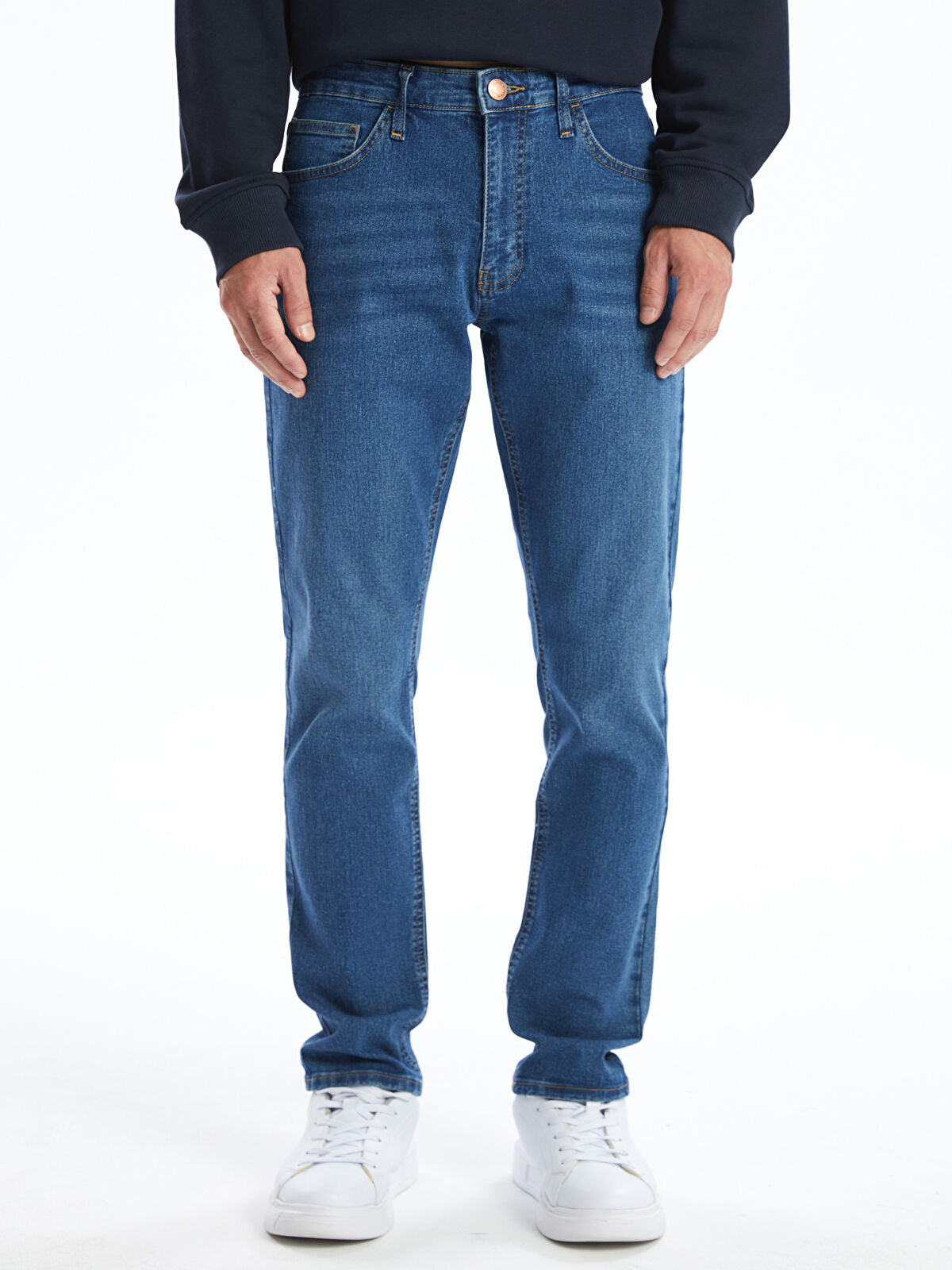 750 Slim Fit Men's Woven Jean Pantalon
