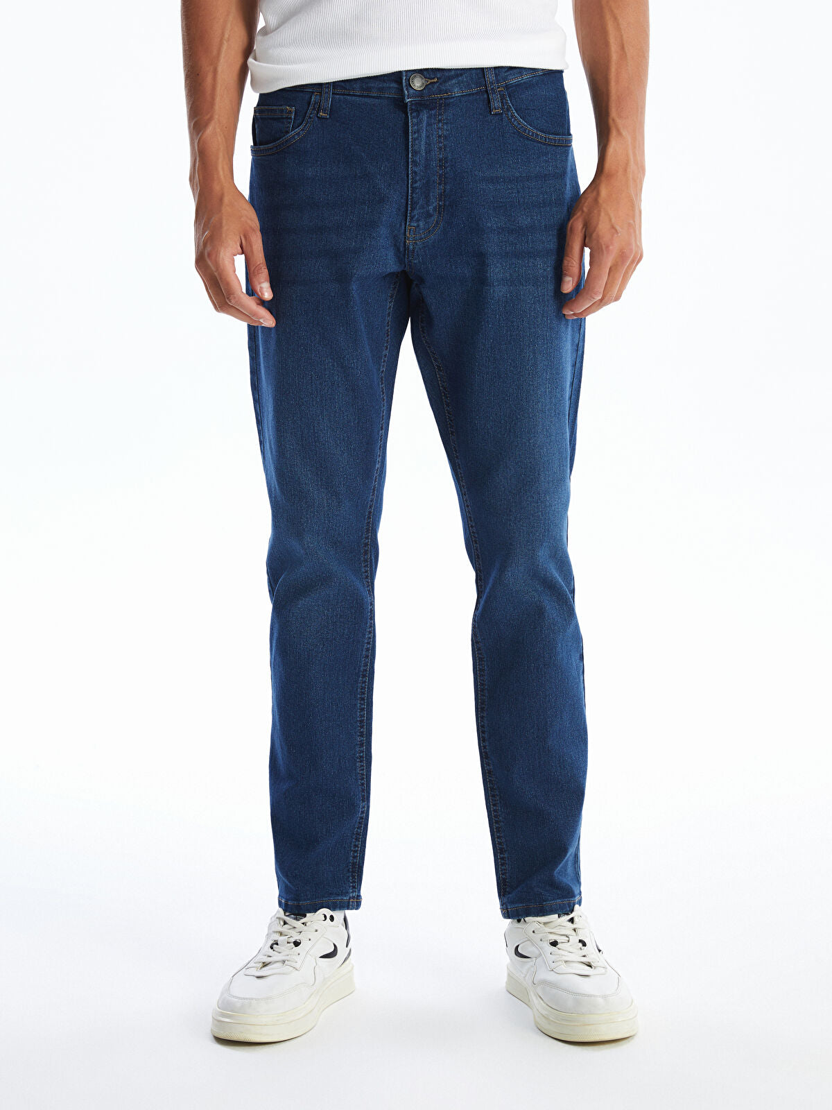 750 Slim Fit Men's Woven Jean Pantalon