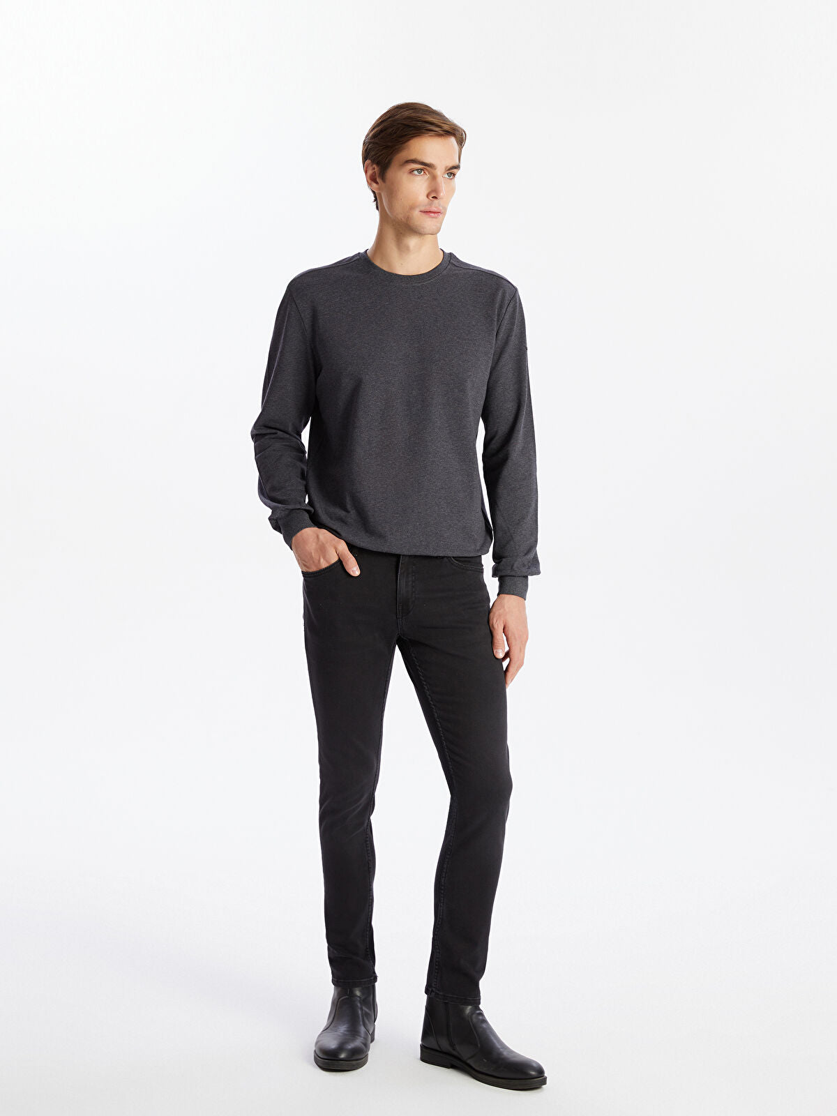 750 Slim Fit Men's Woven Jean Pantalon