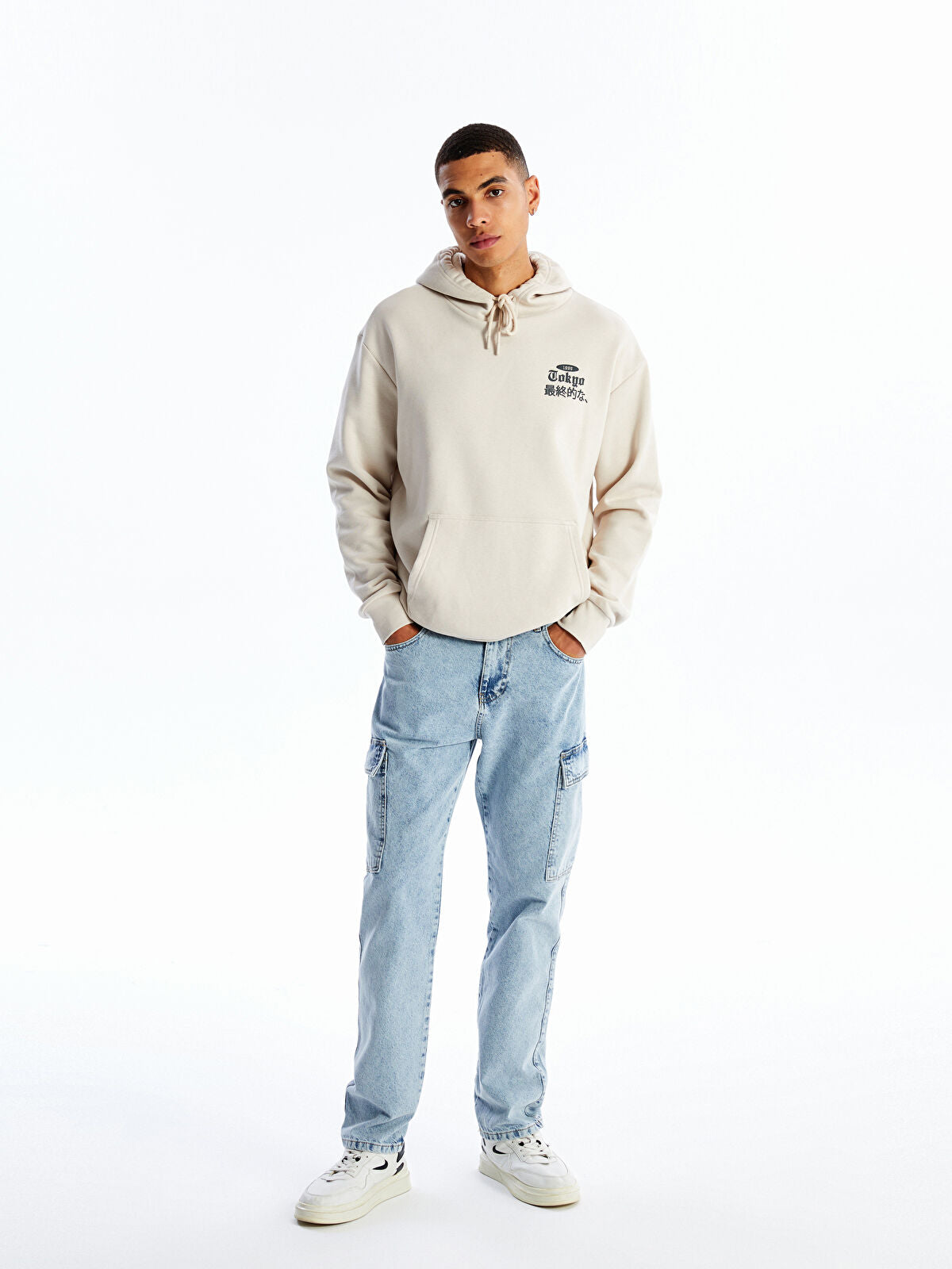 700 Straight Fit Men's Cargo Jeans Pants