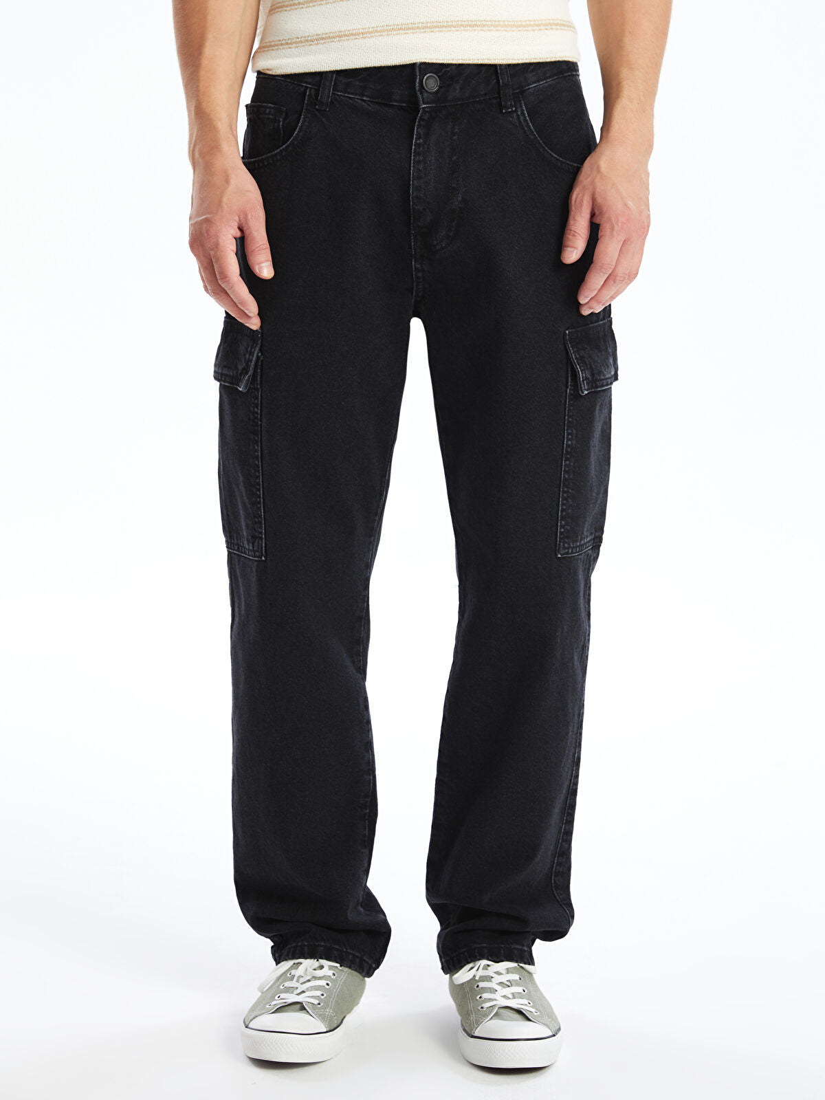 700 Straight Fit Men's Cargo Jeans Pants