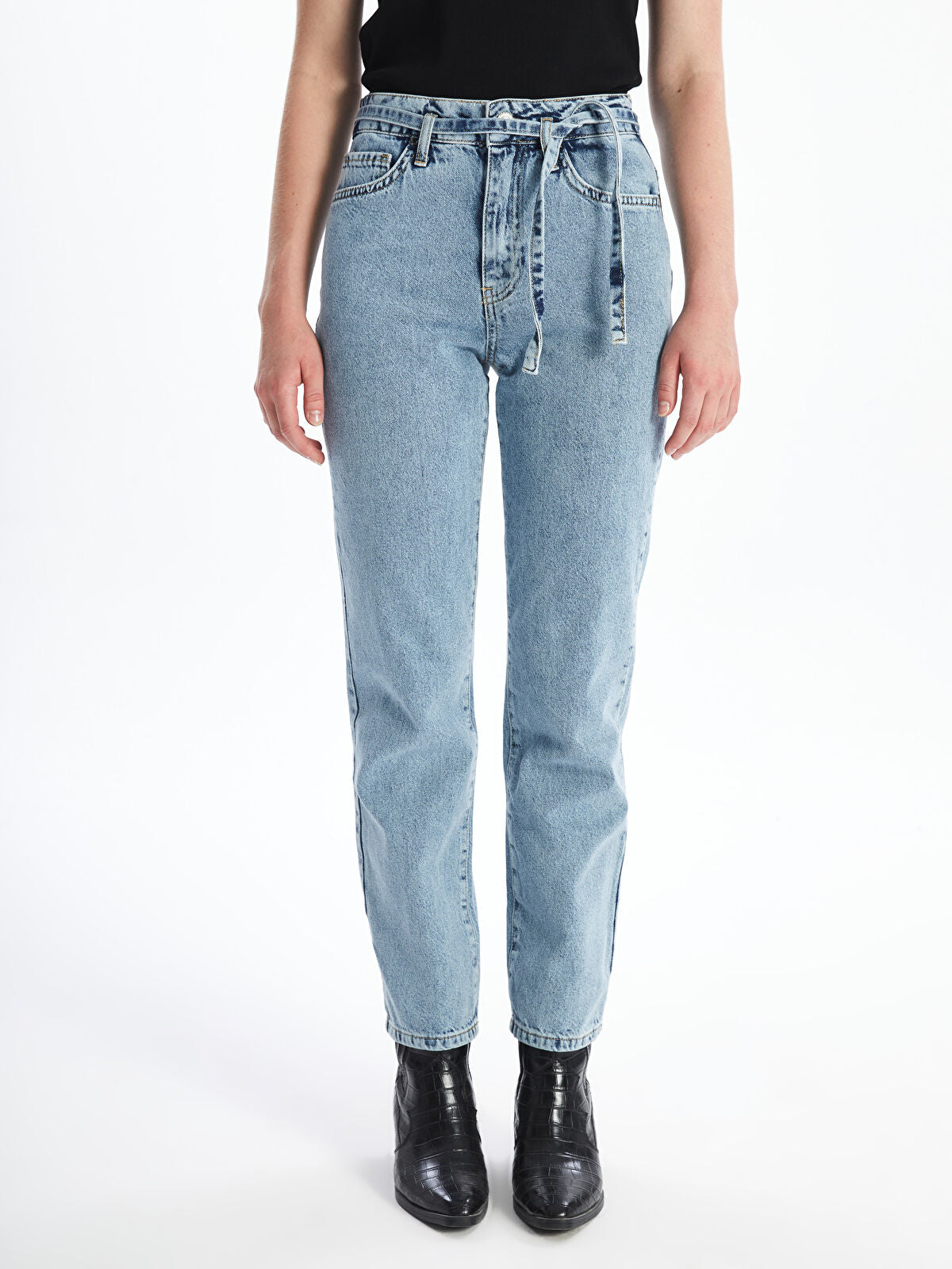 Straight Fit Women's Belted Jean Pants