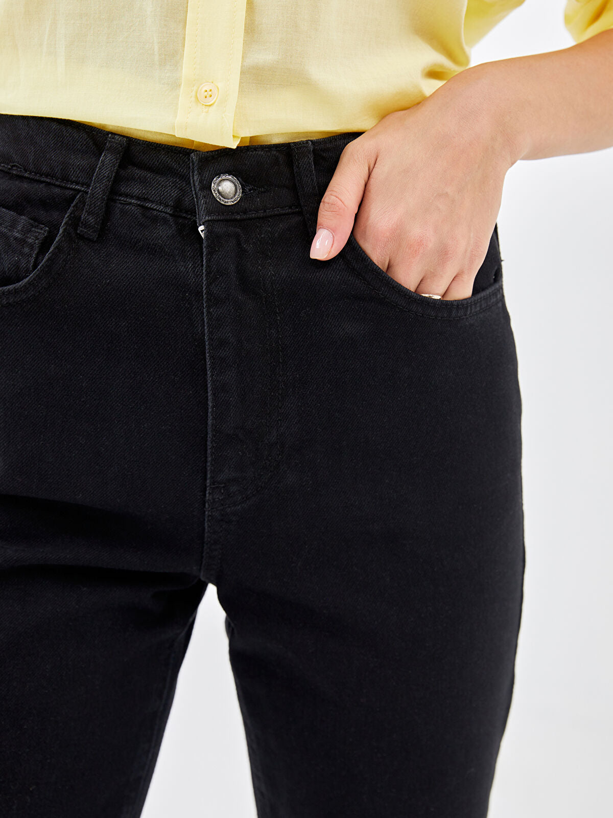 Straight Fit Women's Jean Pantalon