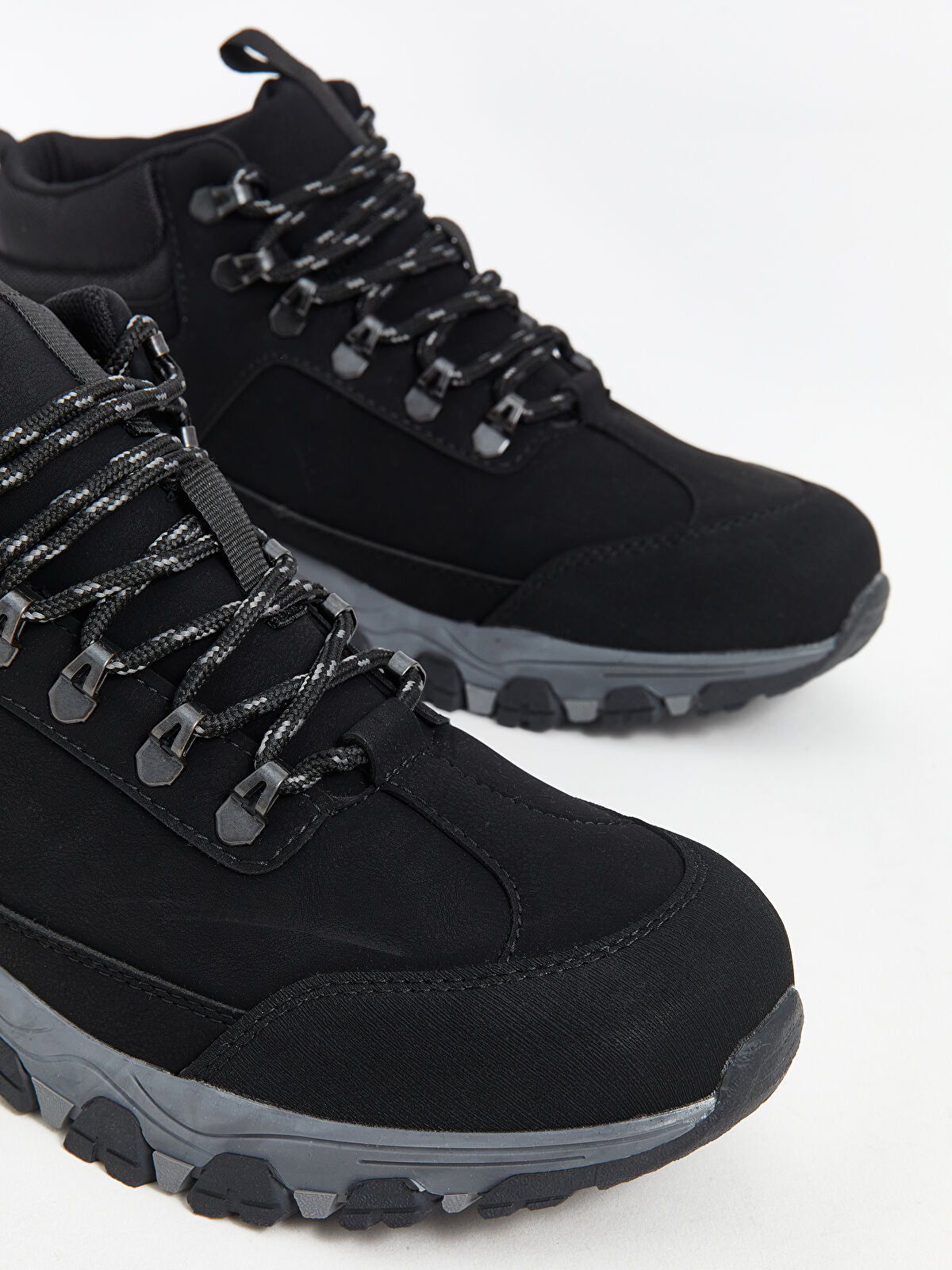 Men's Leather Hiking Boot