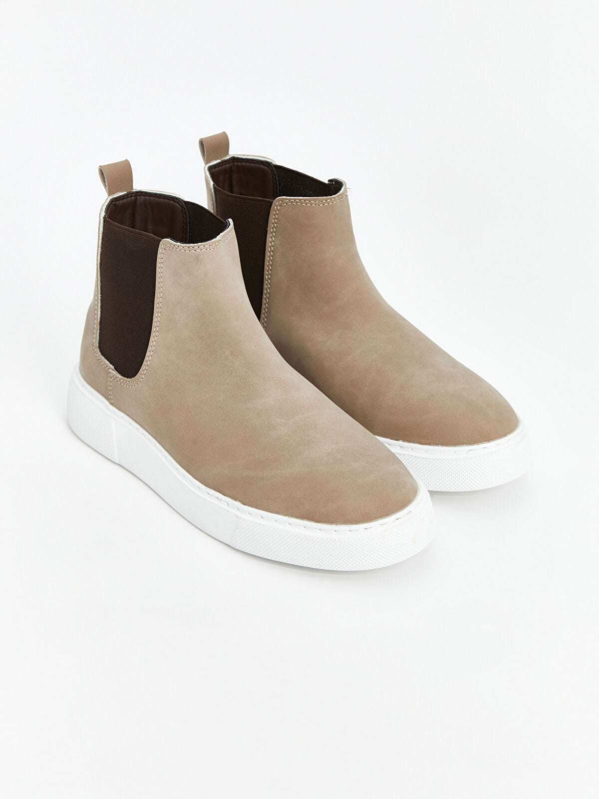 Sleek Men's Shoe