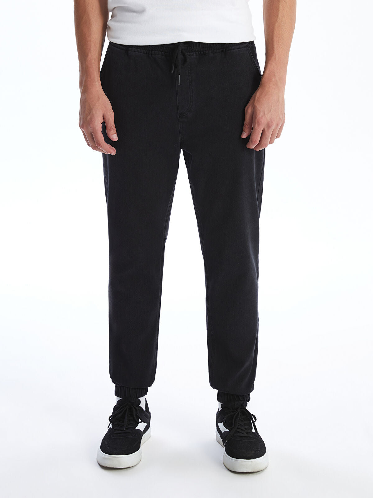 LCW Jeans Black 780 Jogger Men's Jean Pantalon Size with Special Offers, Installments and Cash on Delivery at LCW! Shop online now and have it delivered to your door! - W5BC35Z8-326