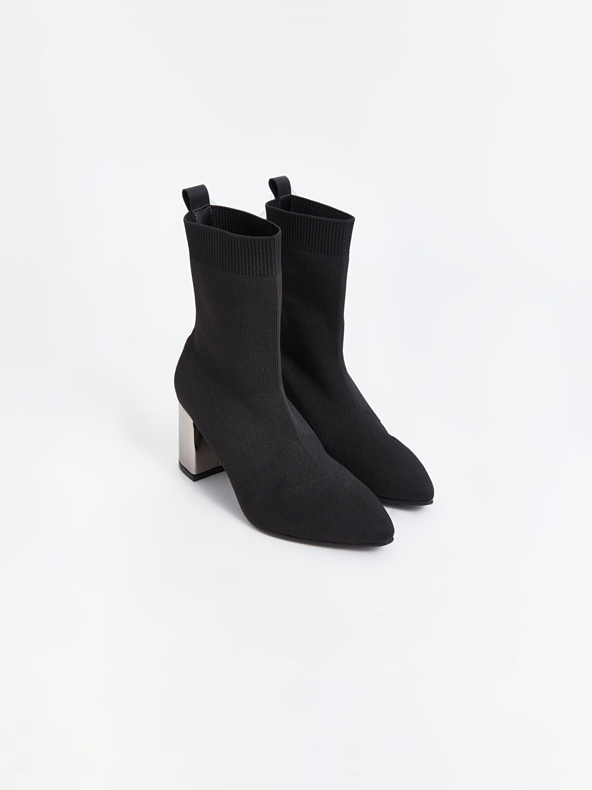 Sharp Nose Woman Heeled Boot