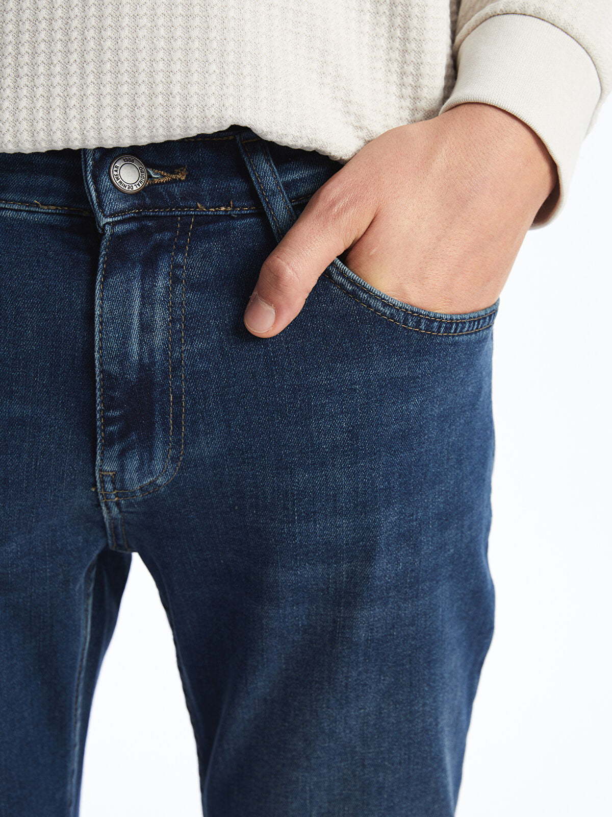 750 Slim Fit Men's Woven Jean Pantalon