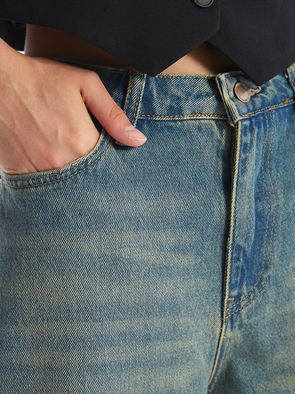 Straight Fit Women's Jeans Pants