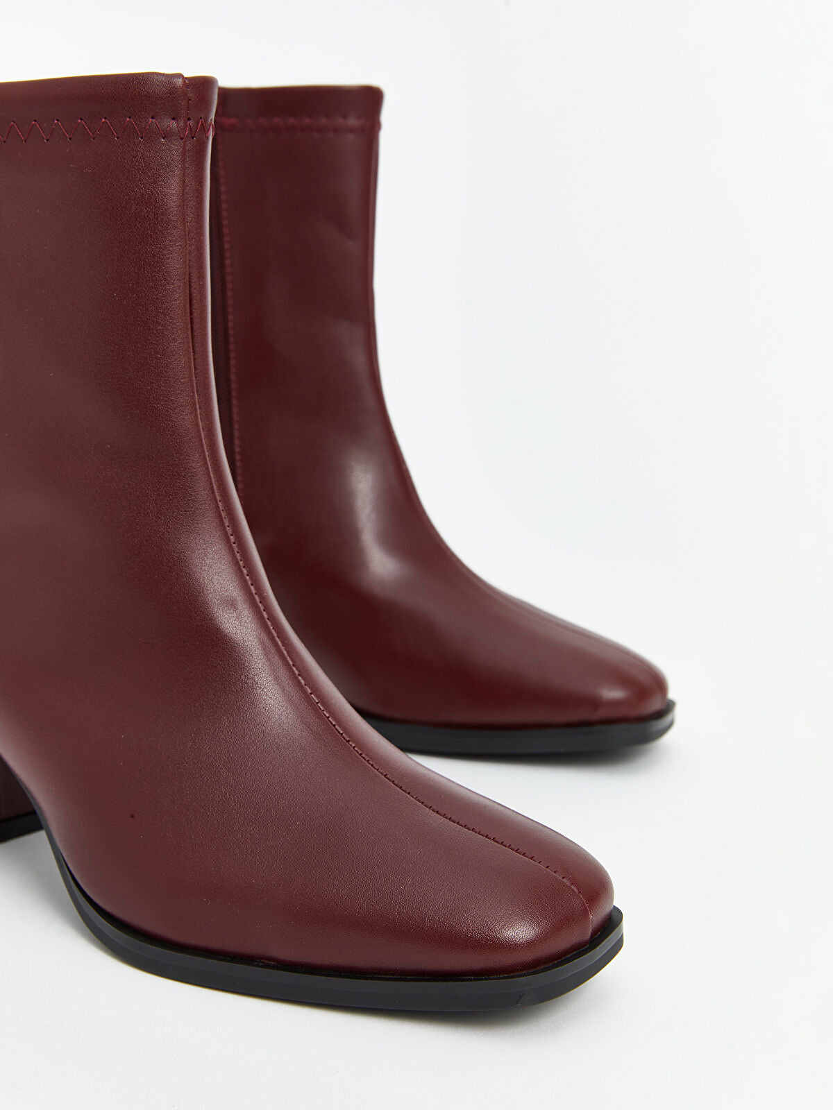 Leather-Look Buckle Women's Heeled Boot
