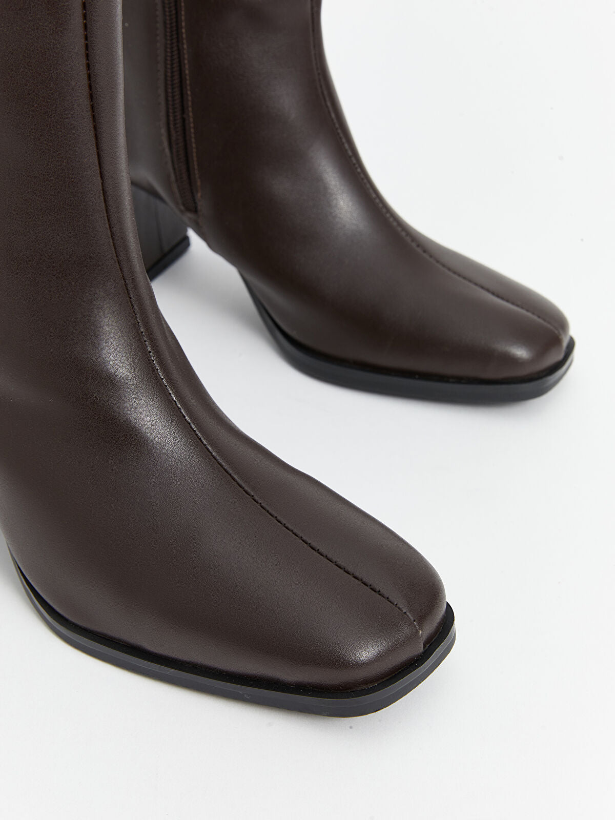 Leather-Look Buckle Women's Heeled Boot