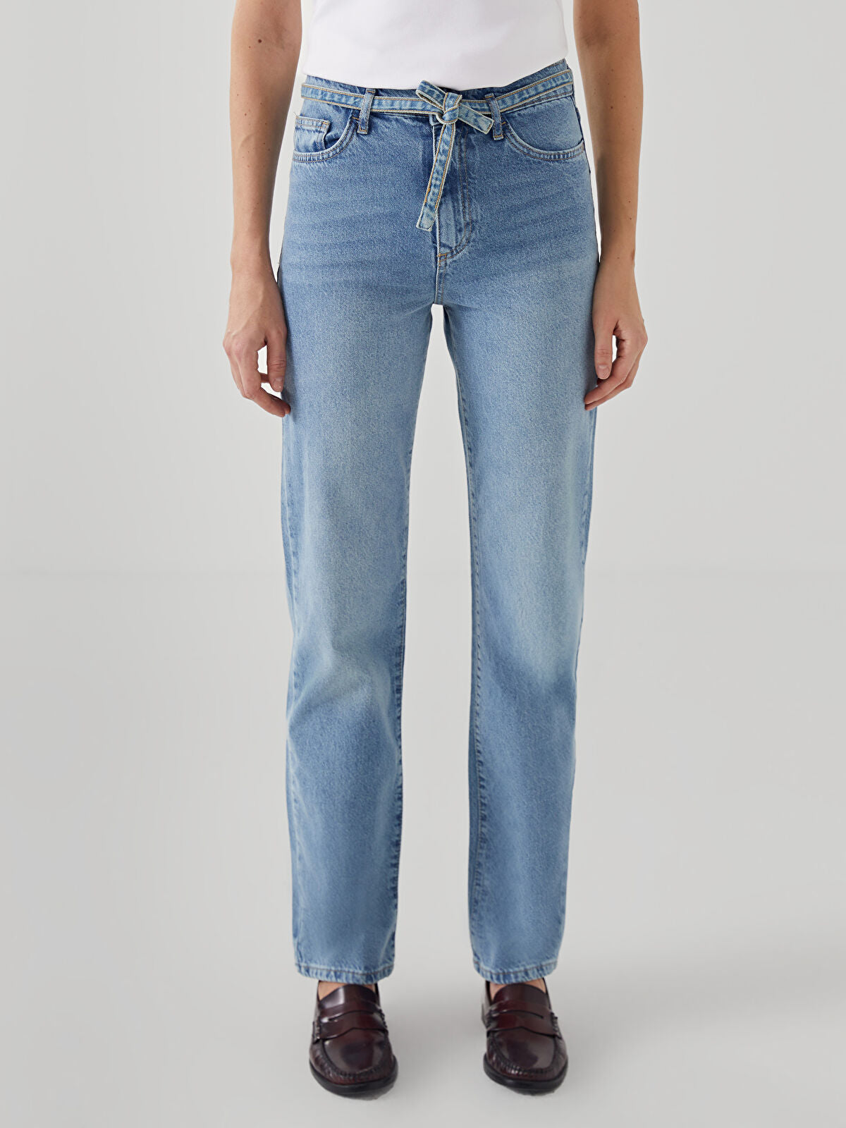 Straight Fit Women's Belted Jean Pants