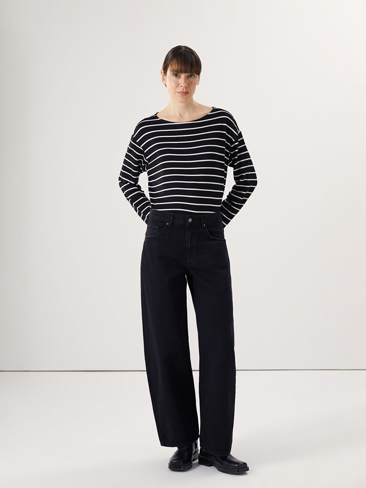 Balloon Fit Women's Jeans Pants