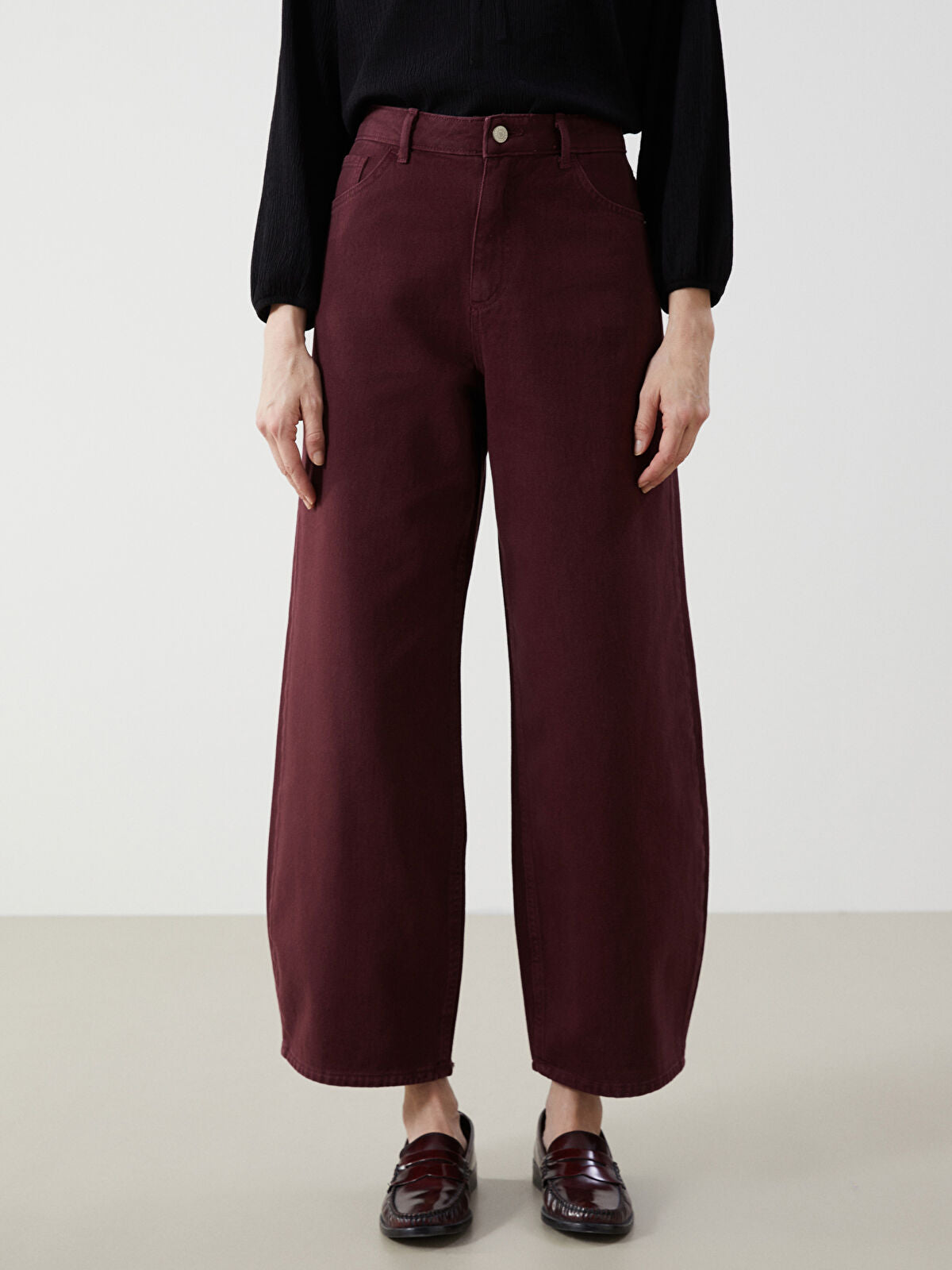 Balloon Fit Women's Jeans Pants