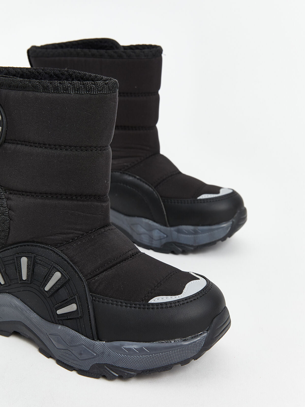 Striped Boy's Casual Sneaker