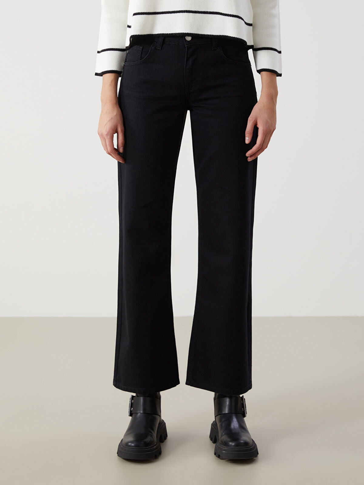 Wide Leg Women's Jeans Pants