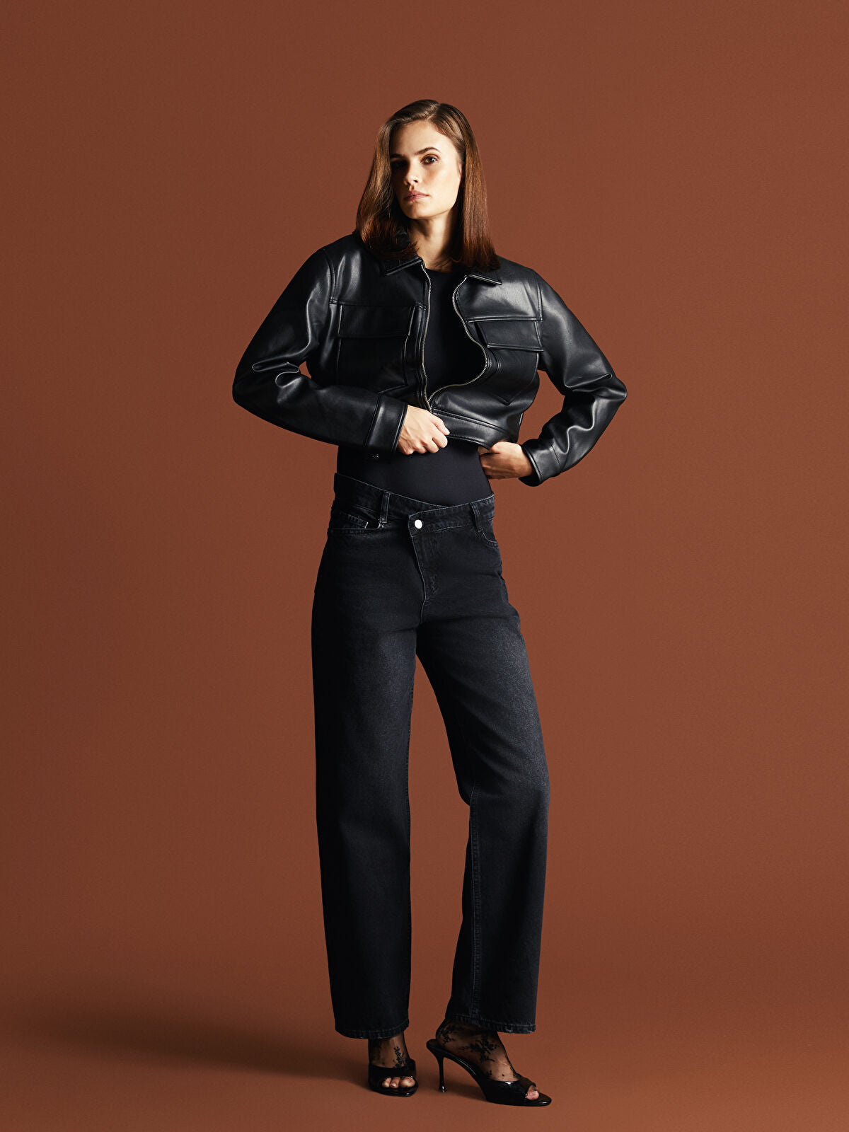 Straight Fit Women's Jeans Pants