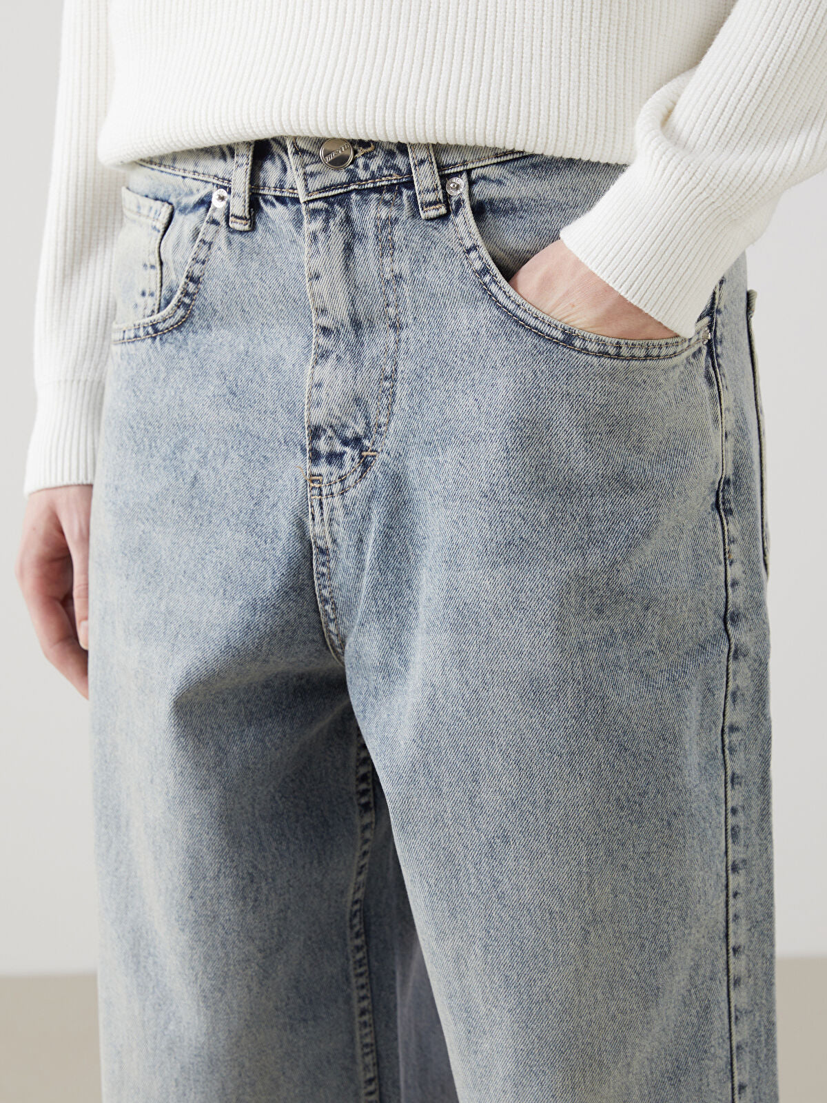 710 Loose Fit Men's Jean Pants