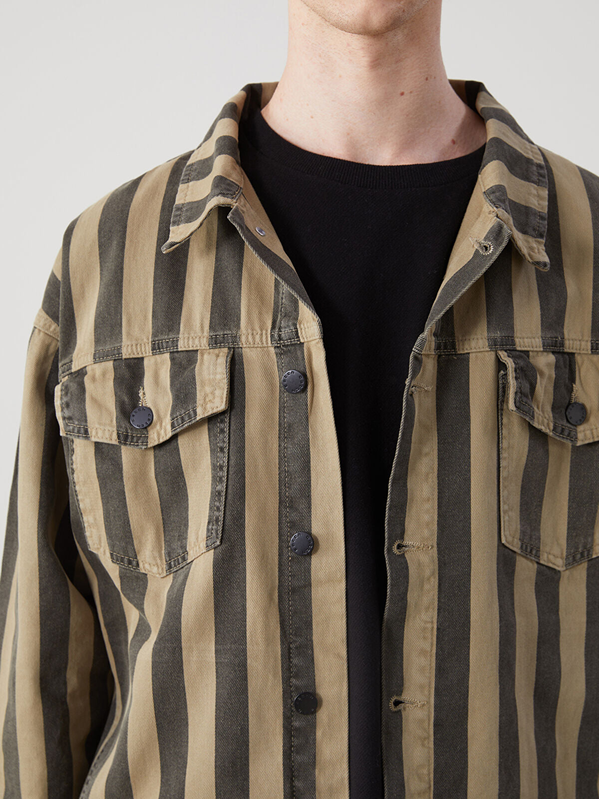 Comfortable Men's Jean Jacket