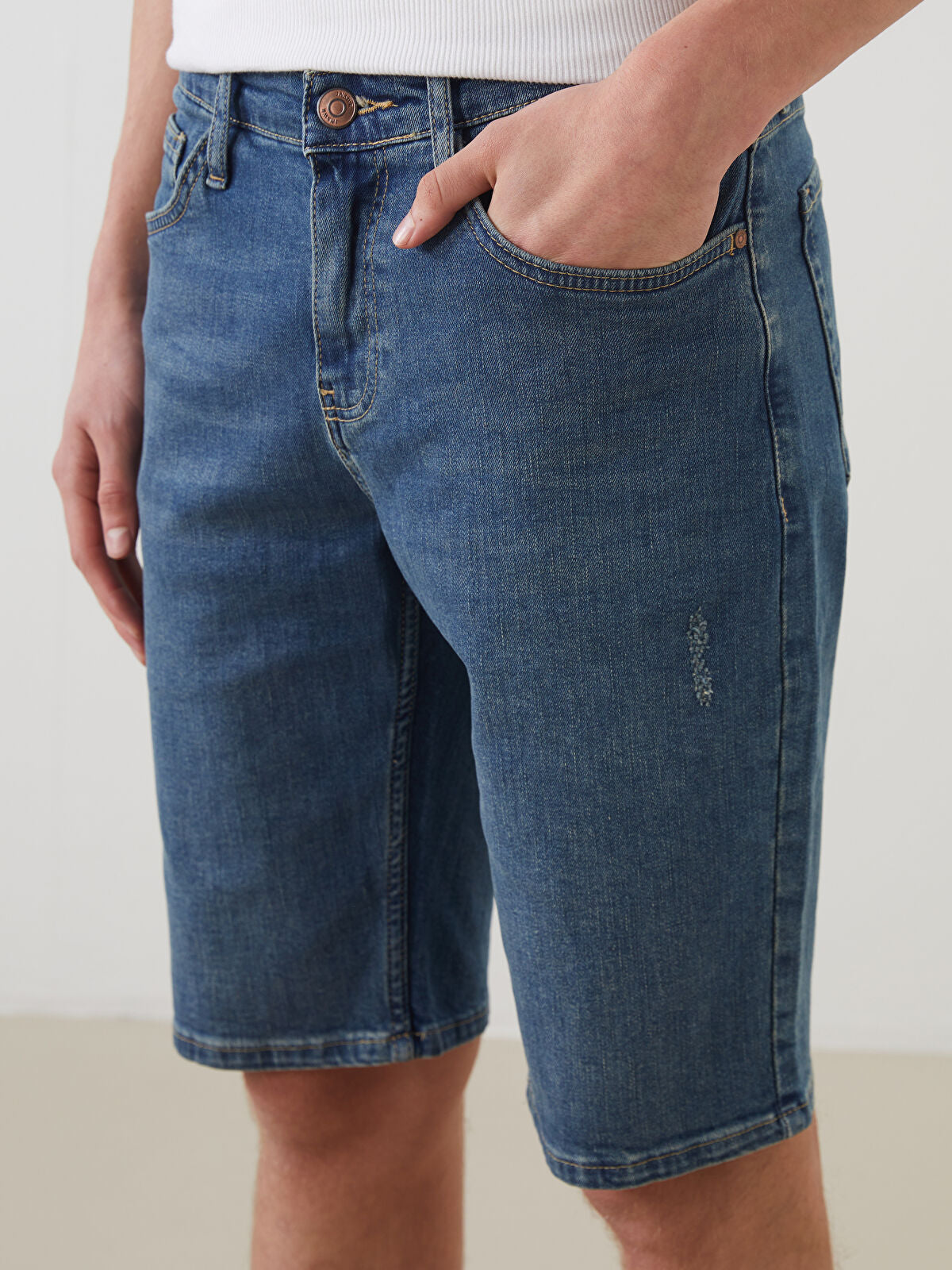 Standard Fit Men's Jeans Shorts