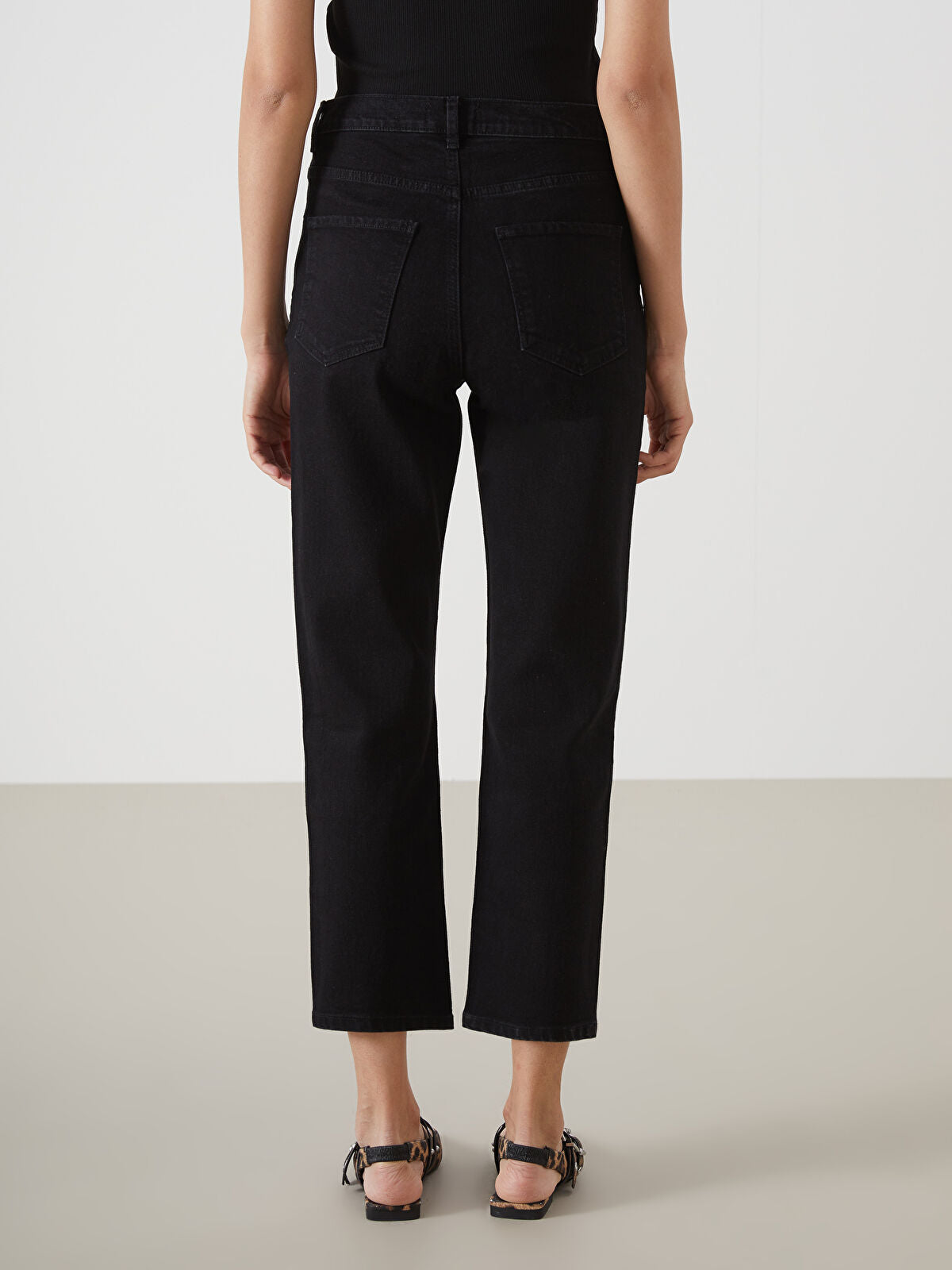 Straight Fit Women's Jean Pantalon
