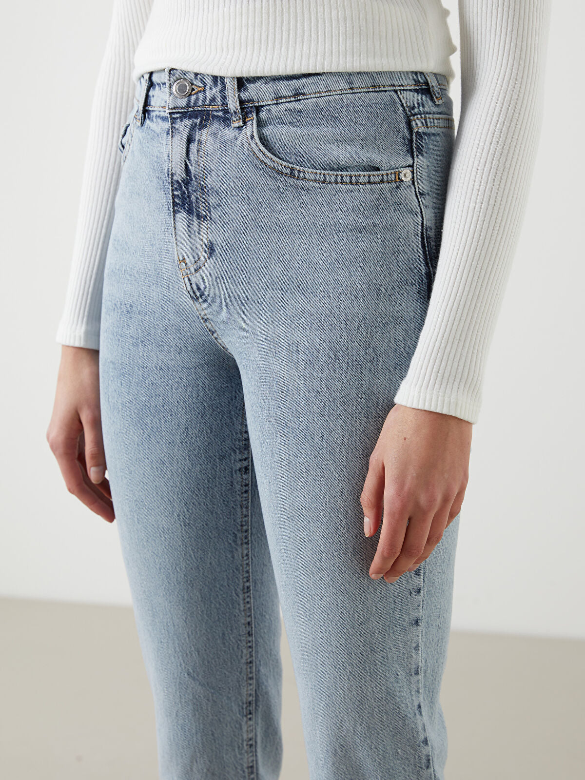 Mom Fit Women's Jeans Pants