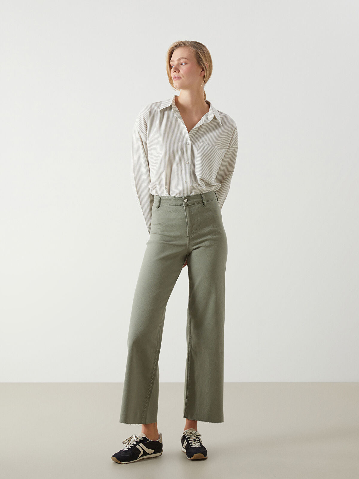 Wideleg Female Jean Pants