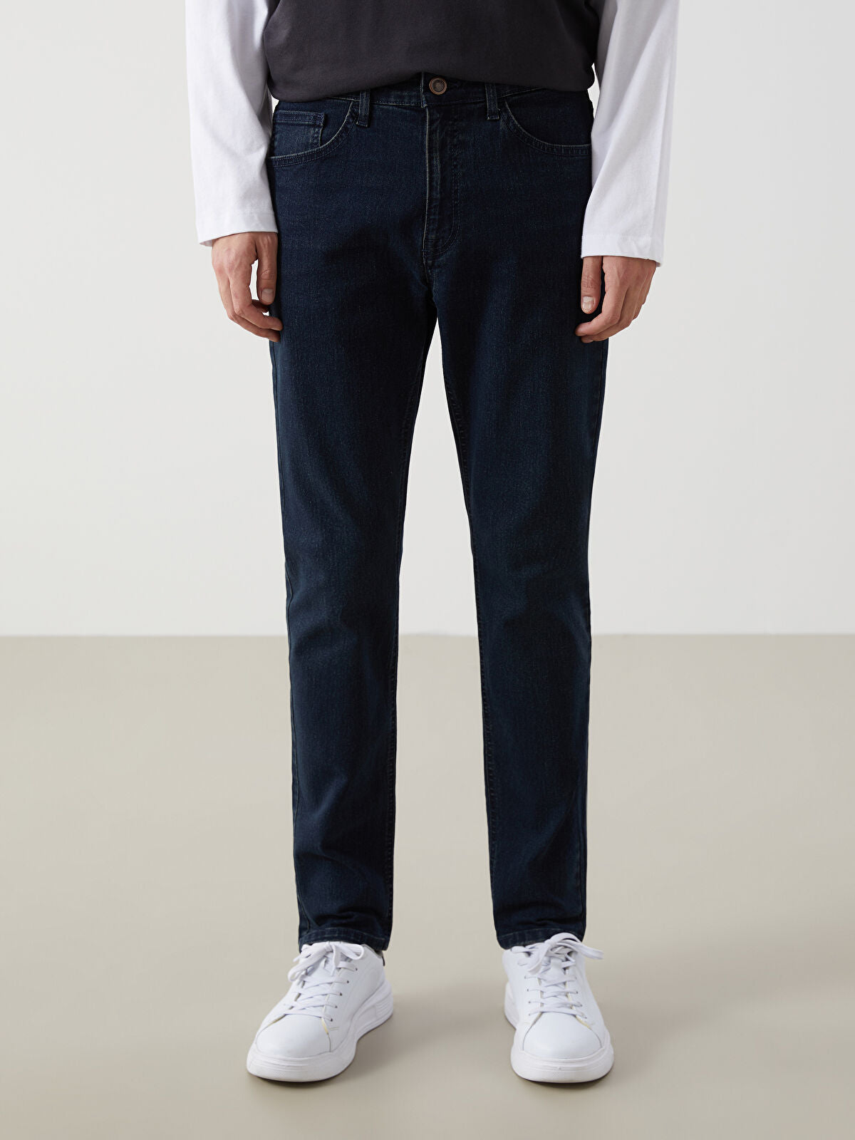 750 Slim Fit Men's Woven Jean Pantalon