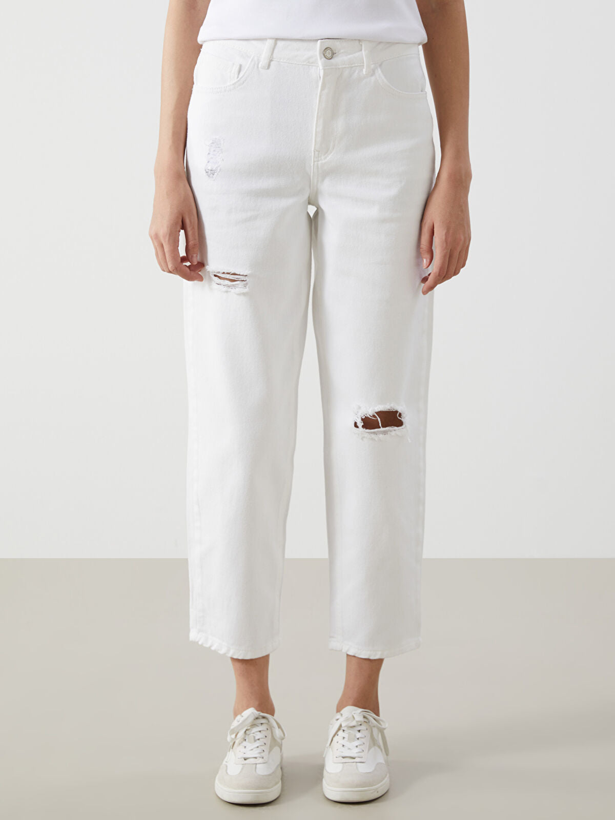 Boyfriend Ripped Detailed Women's Jeans Trouser