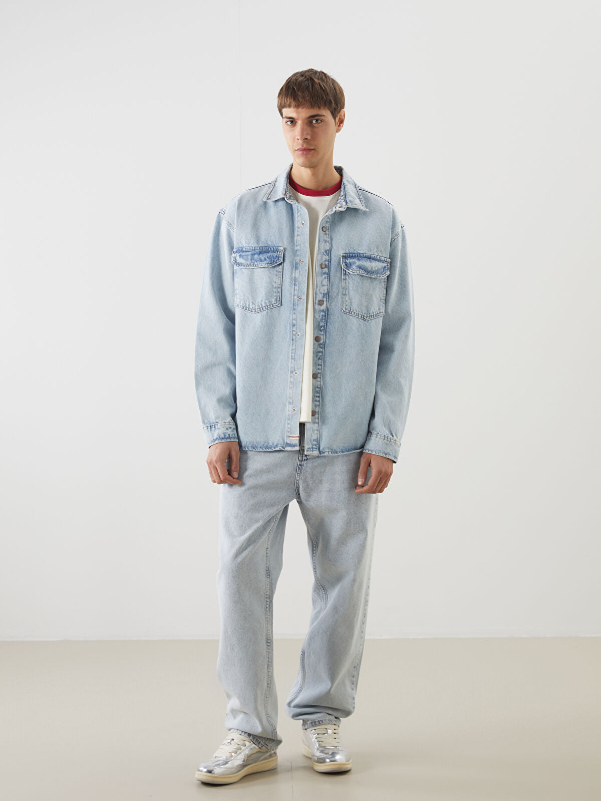 Comfortable Long-Sleeve Men's Jean Dress Shirt