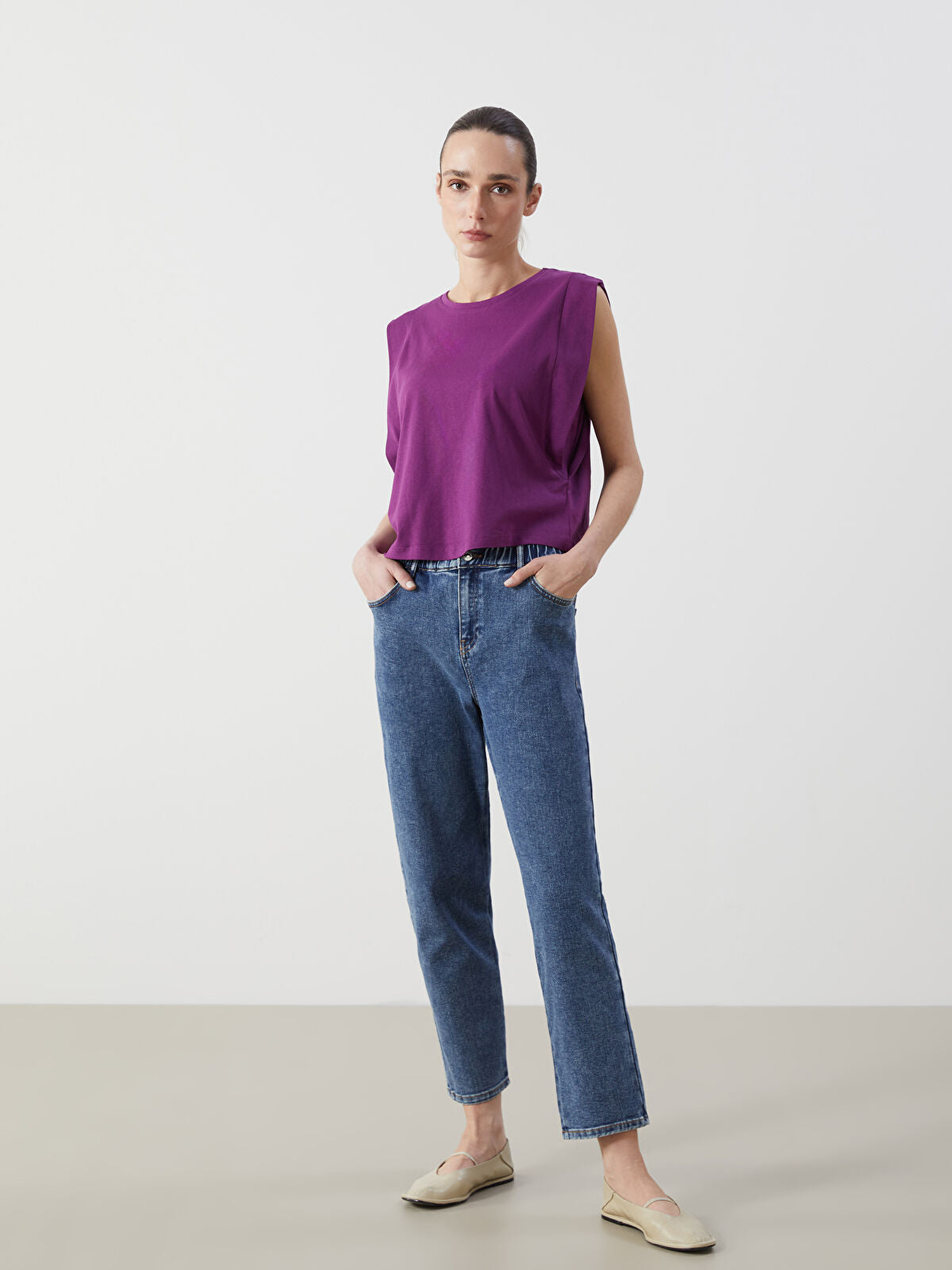 Elastic Waist Slim Mom Women's Jeans Pants
