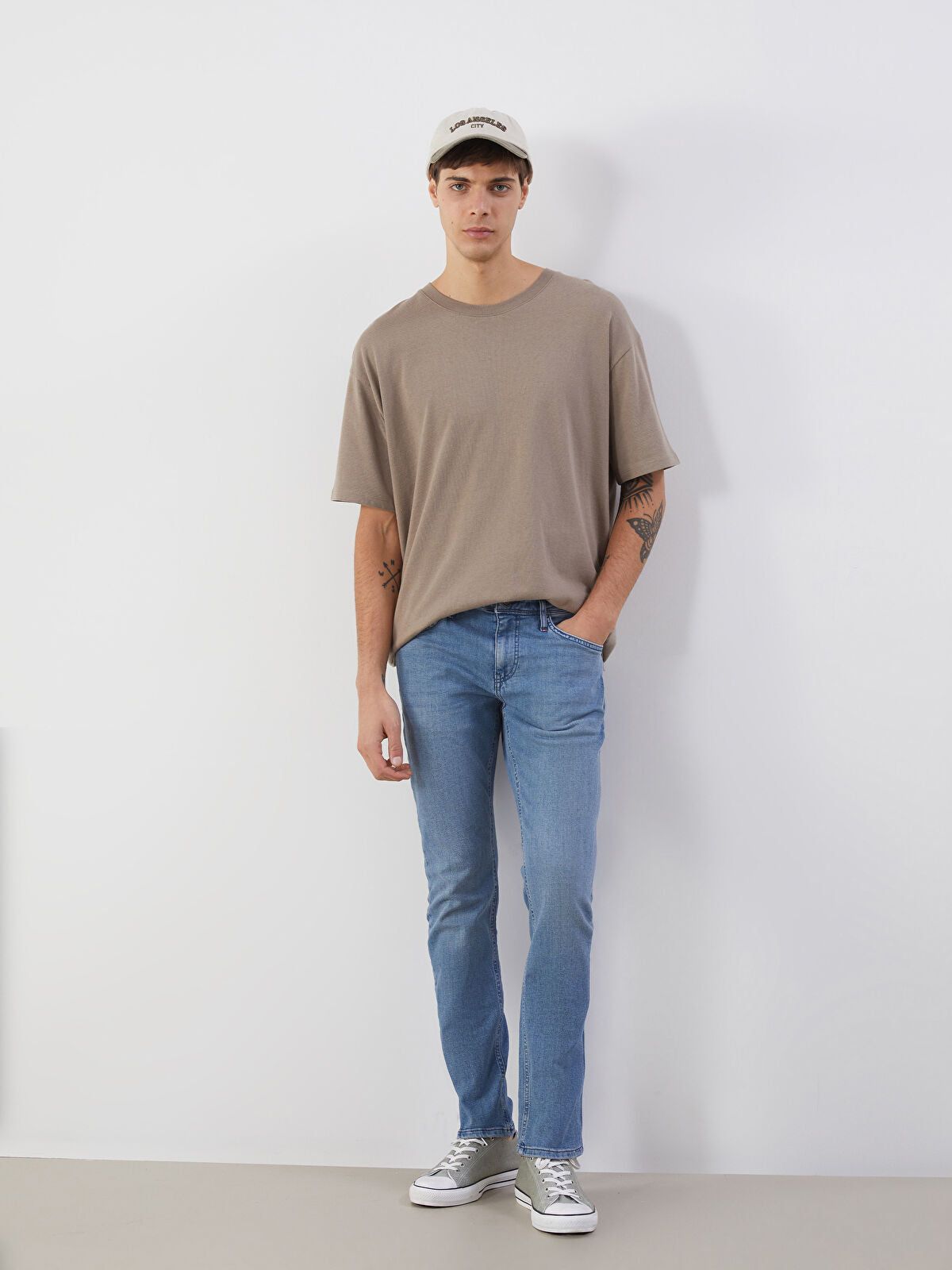 750 Slim Fit Men's Woven Jean Pantalon
