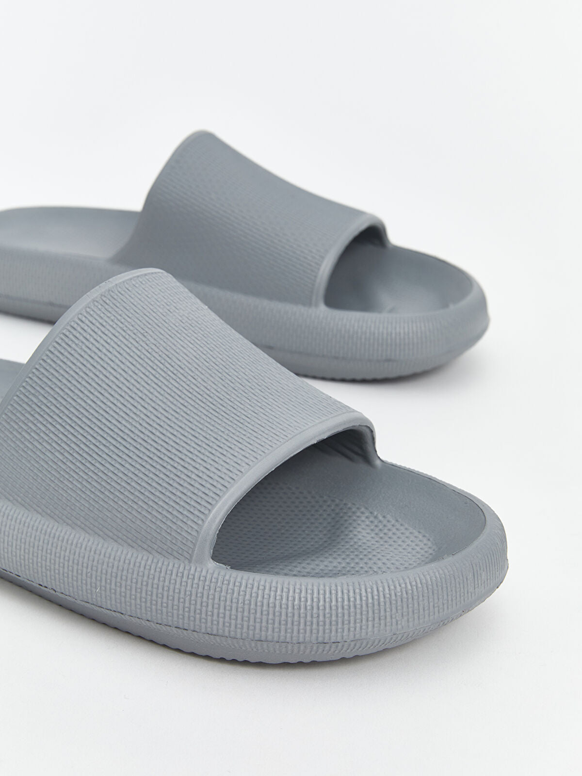 Plain Single Strapped Men's Sandal