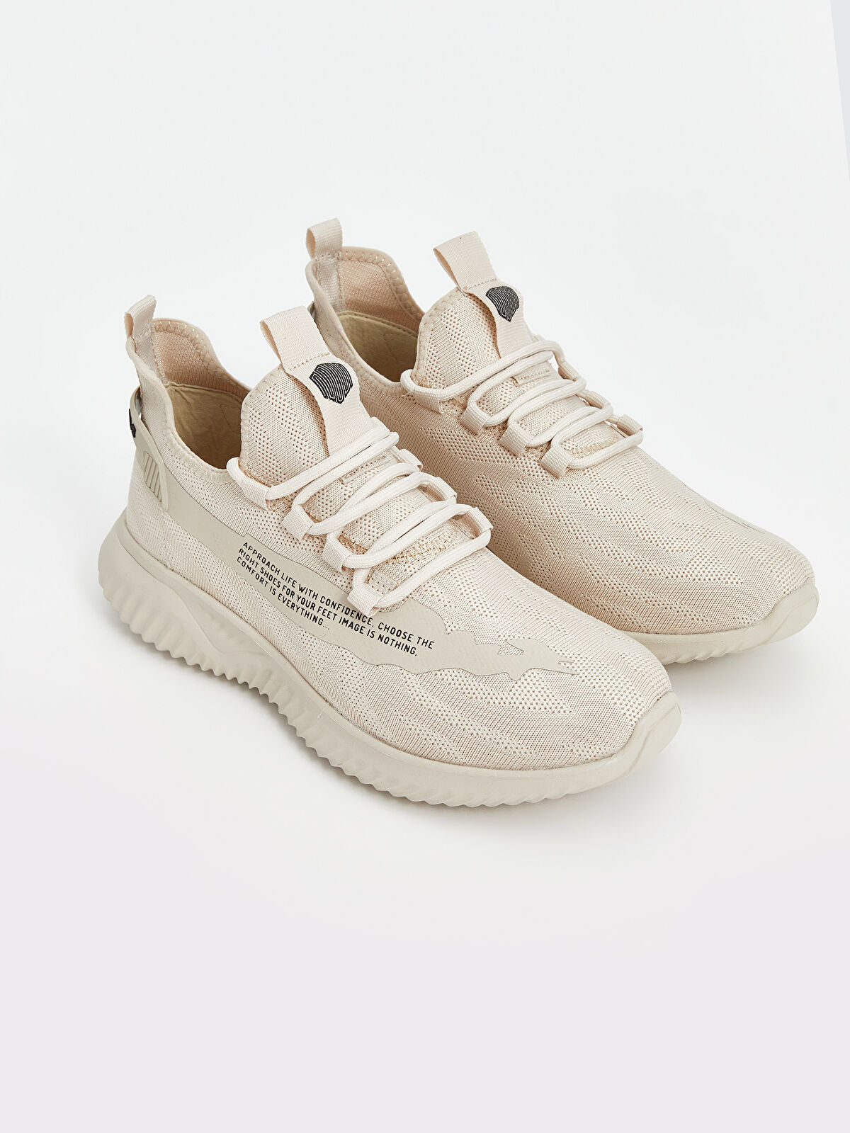 File Detailed Men's Sports Shoes