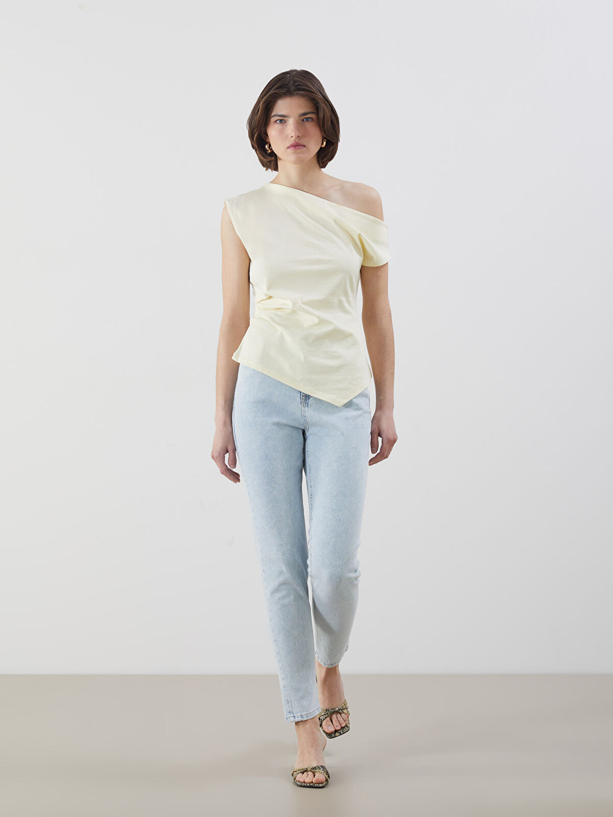 Slim Mom Women's Jeans Pants