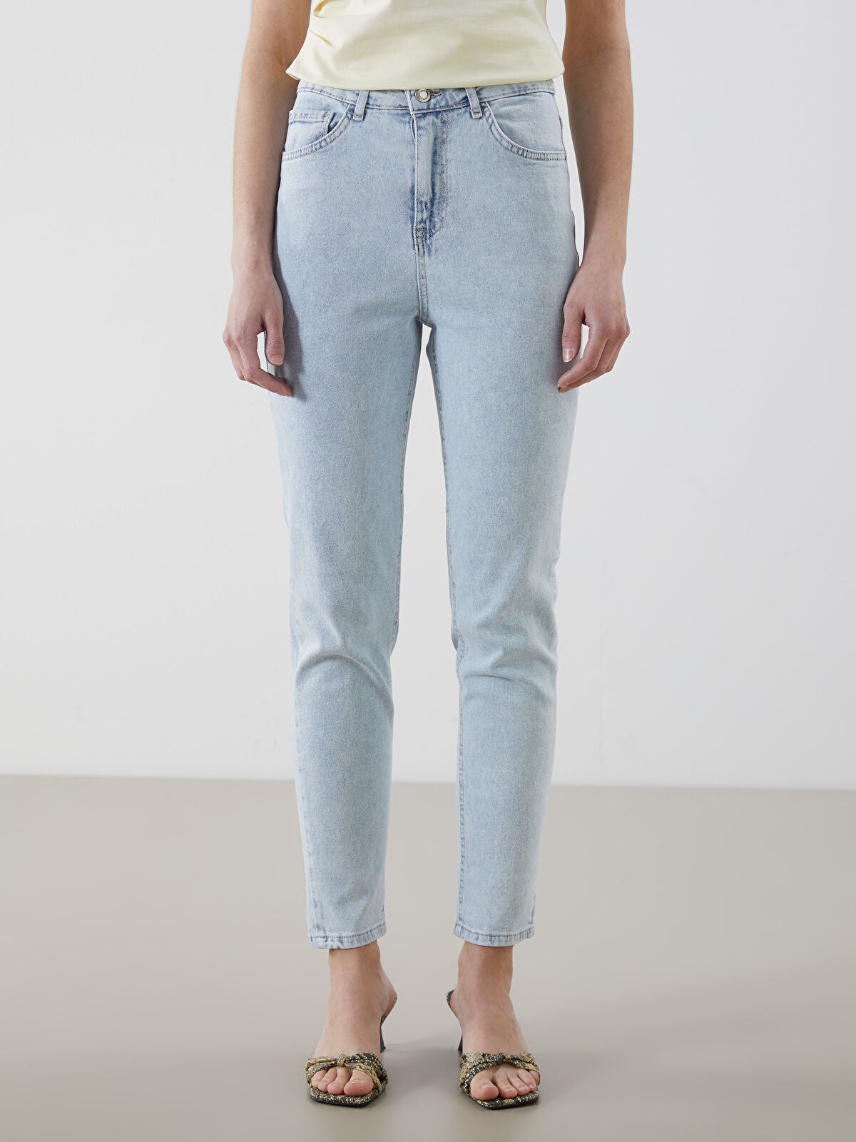 Slim Mom Women's Jeans Pants