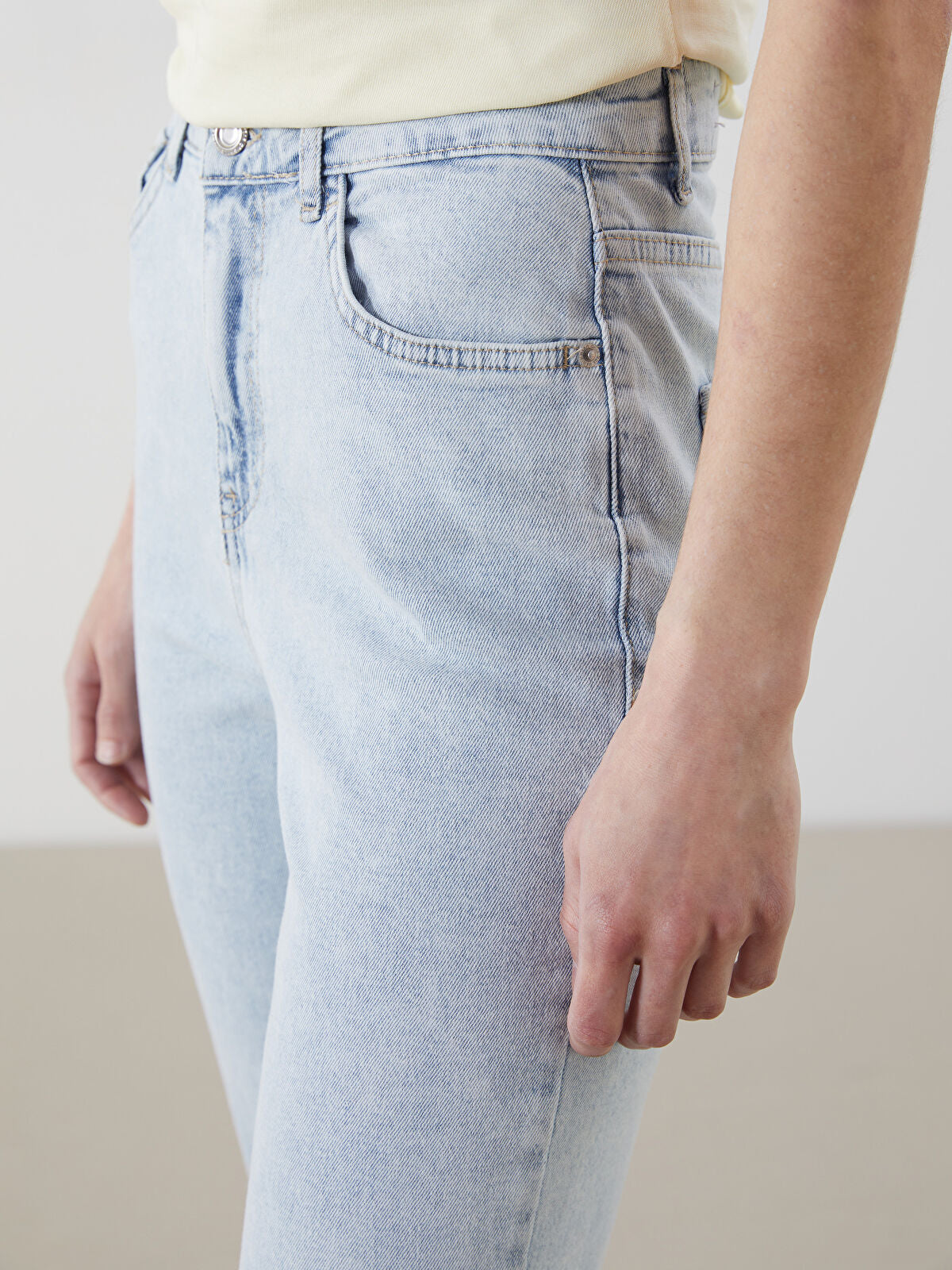 Slim Mom Women's Jeans Pants