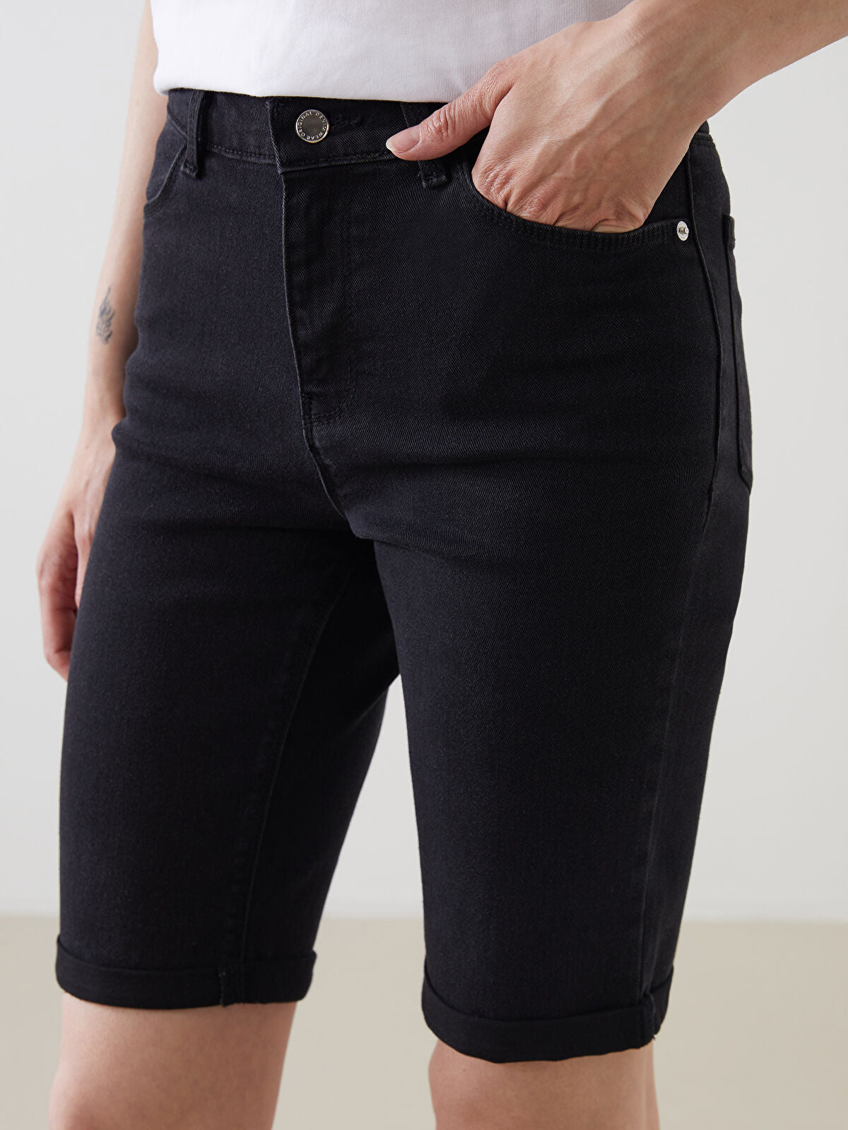 Bermuda Fit Women's Jeans Shorts