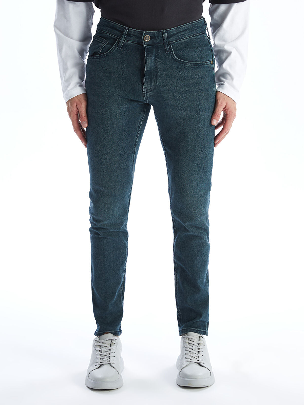 750 Slim Fit Men's Woven Jean Pantalon