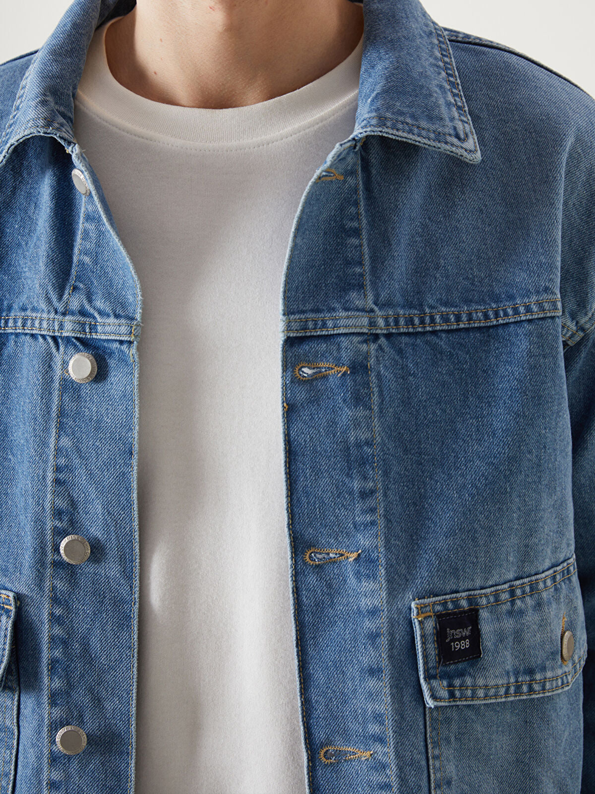 Comfortable Men's Jean Jacket