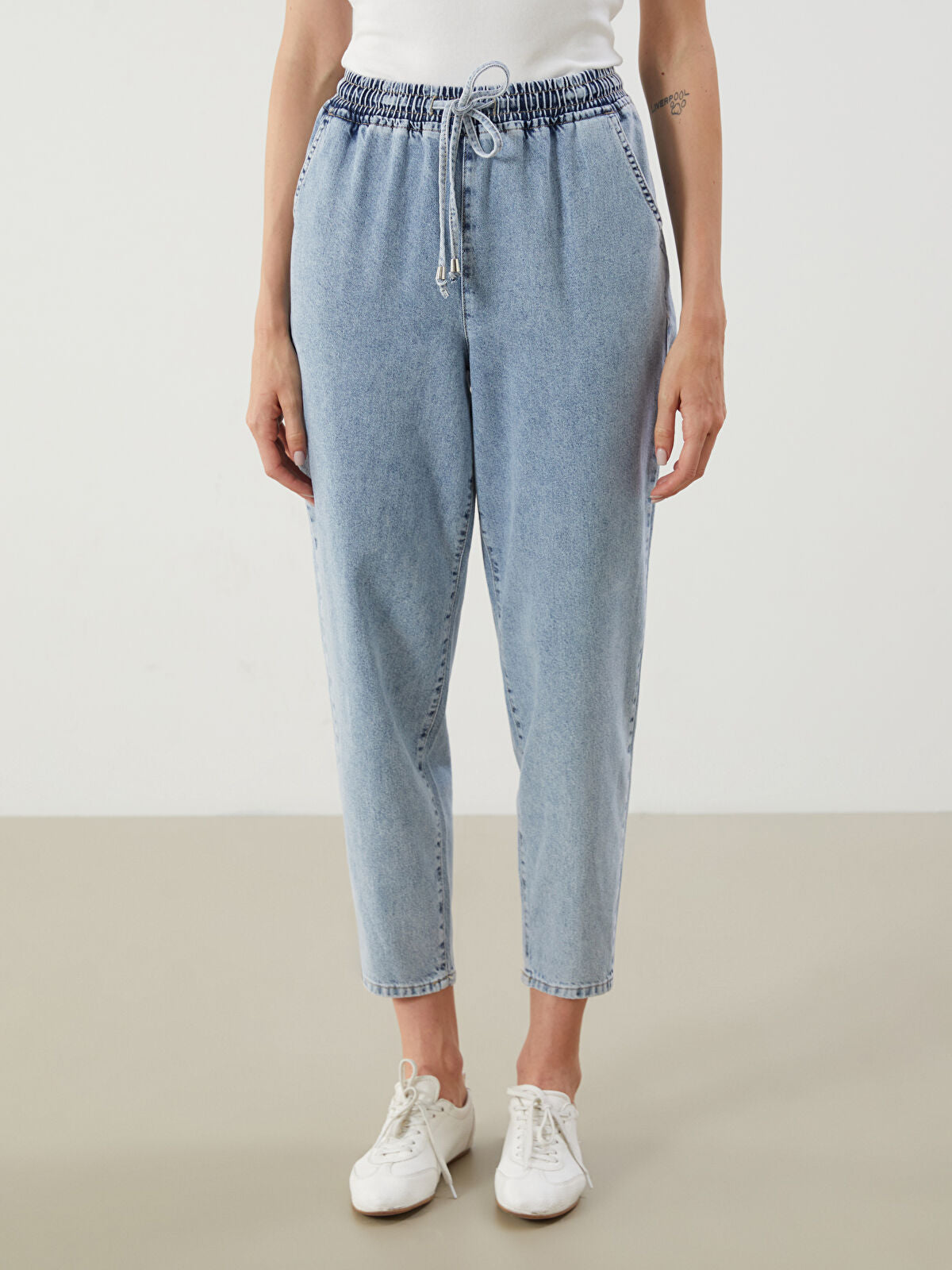 Waist Elastic Balloon Fit Women's Jeans Pants