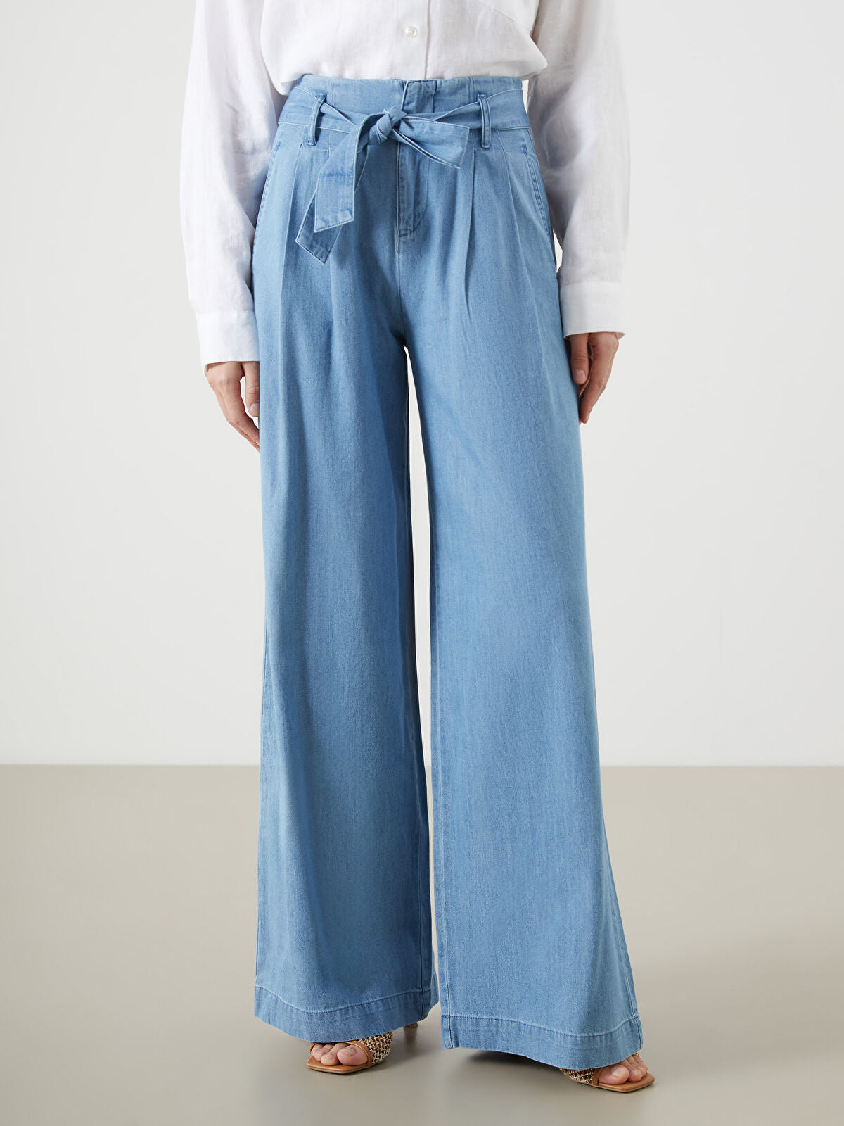 High-Waisted Wide-Leg Women's Jeans
