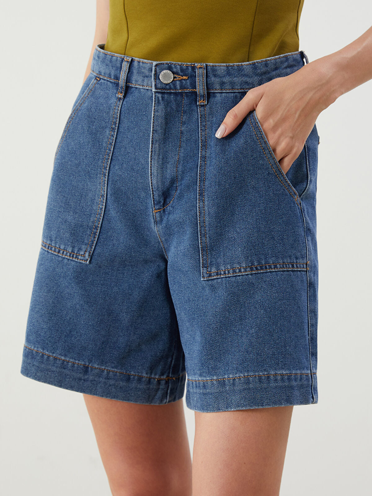 Bermuda Fit Women's Jeans Shorts